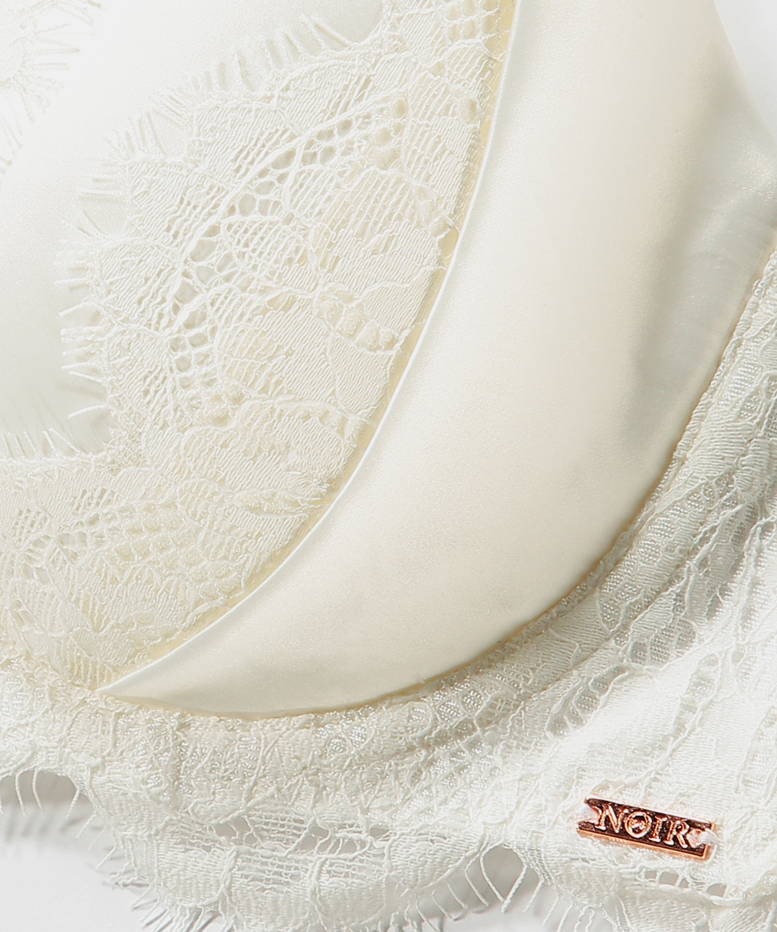 Vadderad bygelbehå Hannako, Vit, main