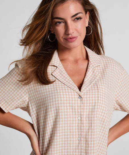 Rutig linnejacka, Vit