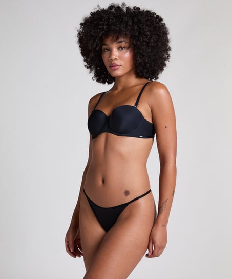 Högt skuren brazilian-trosa Kaiden, Svart