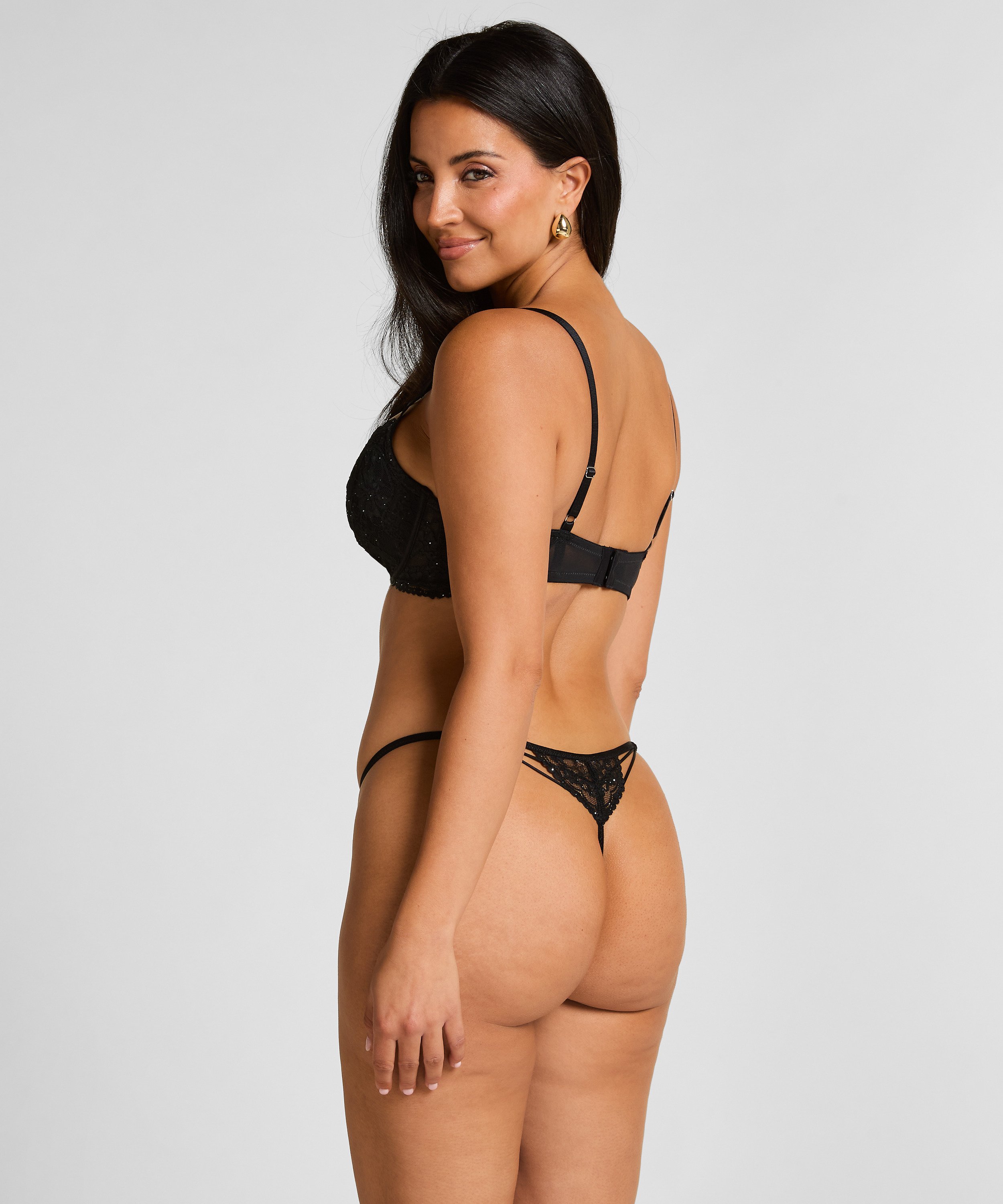 Formad bygelbh Sabrina, Svart, main