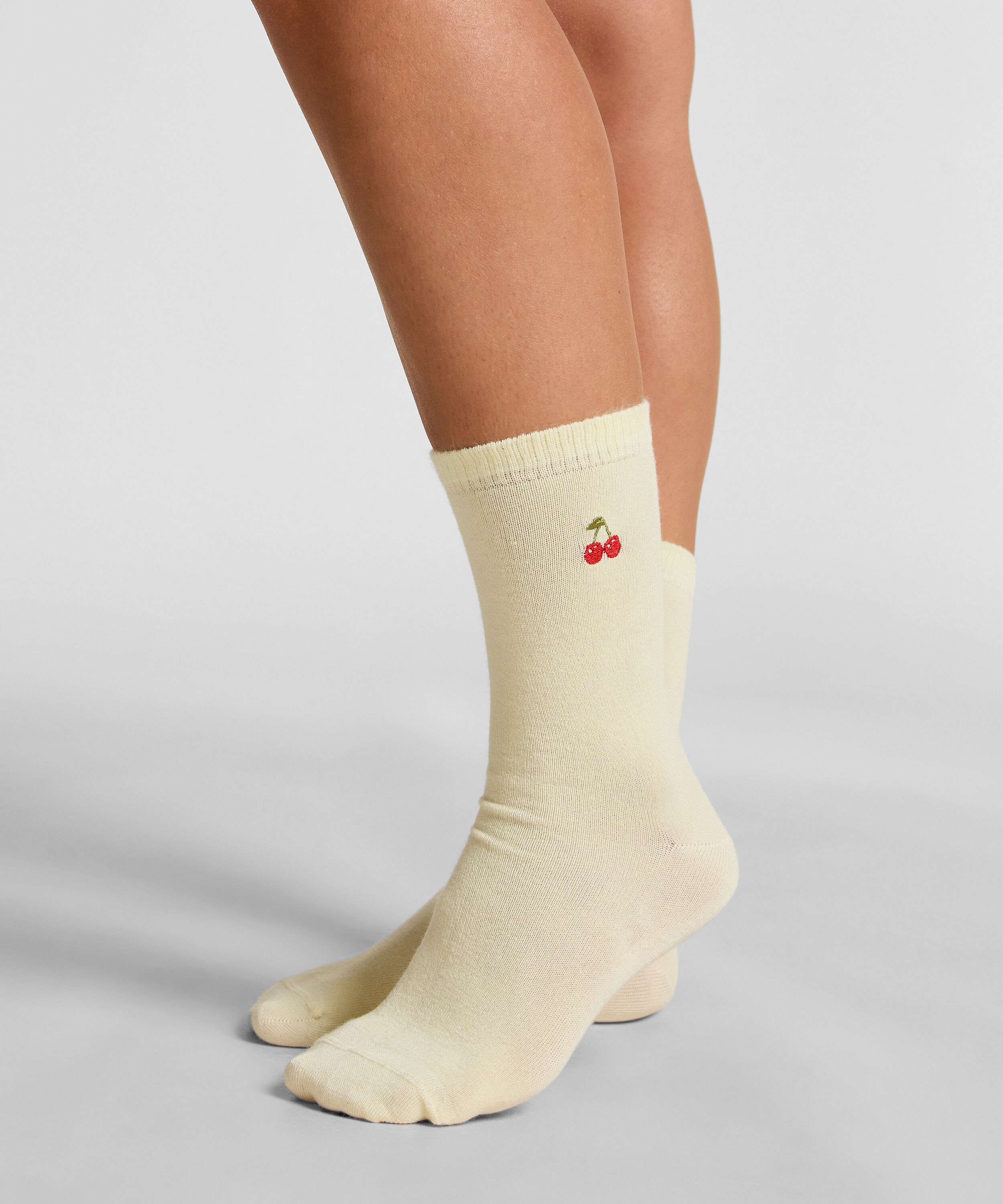 Sockar i modal, Gul