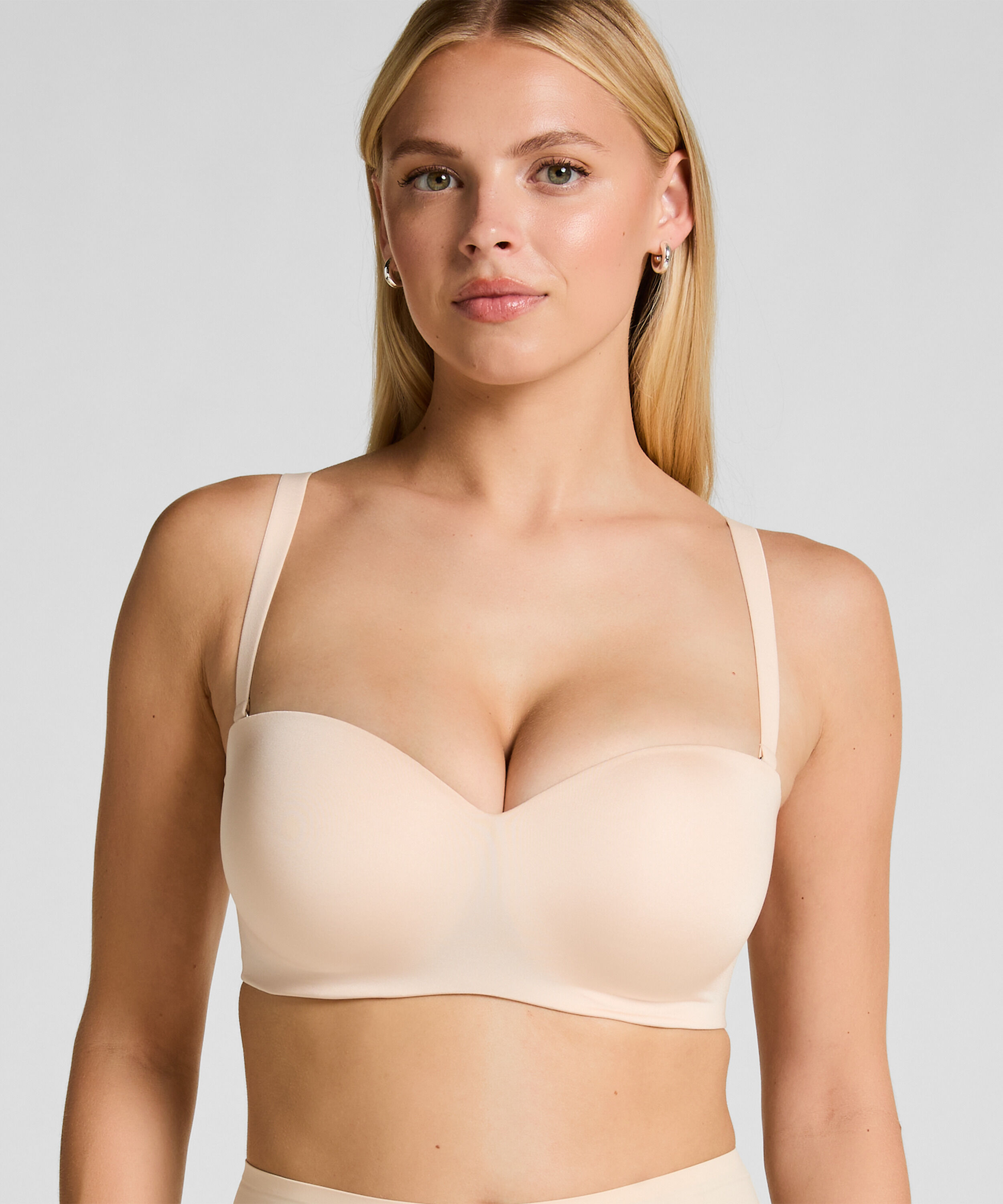 Formpressad axelbandslös pushup-bh med bygel Smooth, Beige Formpressad axelbandslös pushup-bh med bygel Smooth, Beige