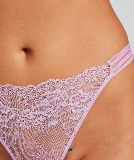 Stringtrosa Sully, Rosa