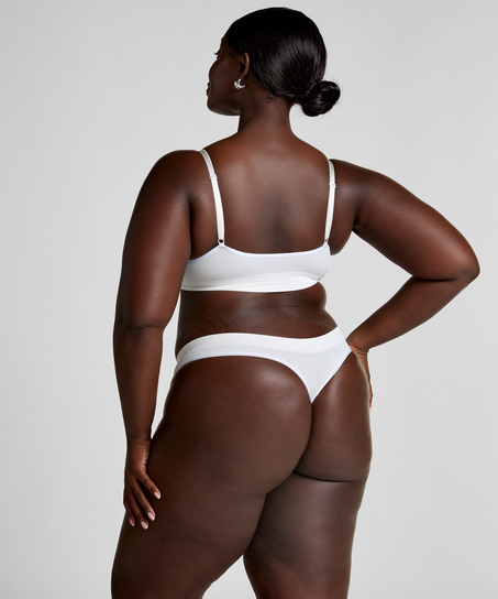 Dide stringtrosa, Vit