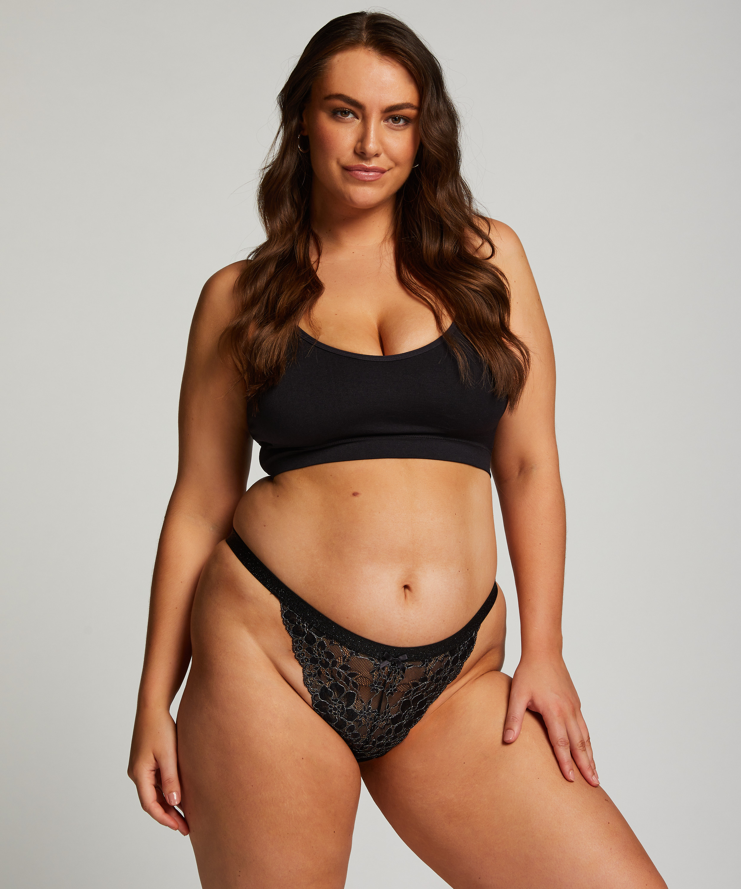 Brazilian-trosa Dewi, Svart, main