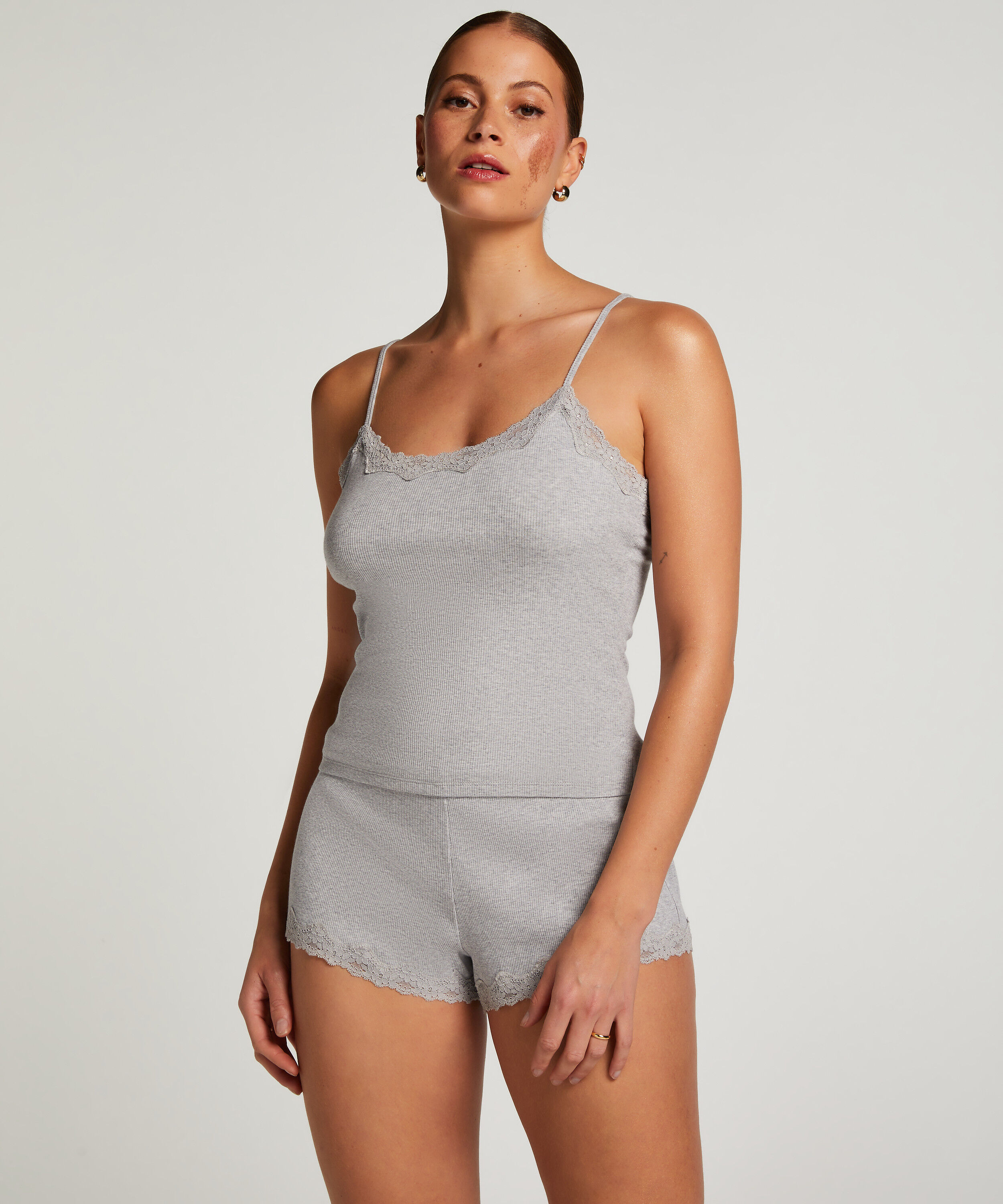 Kort pyjamasset med linne, Grå