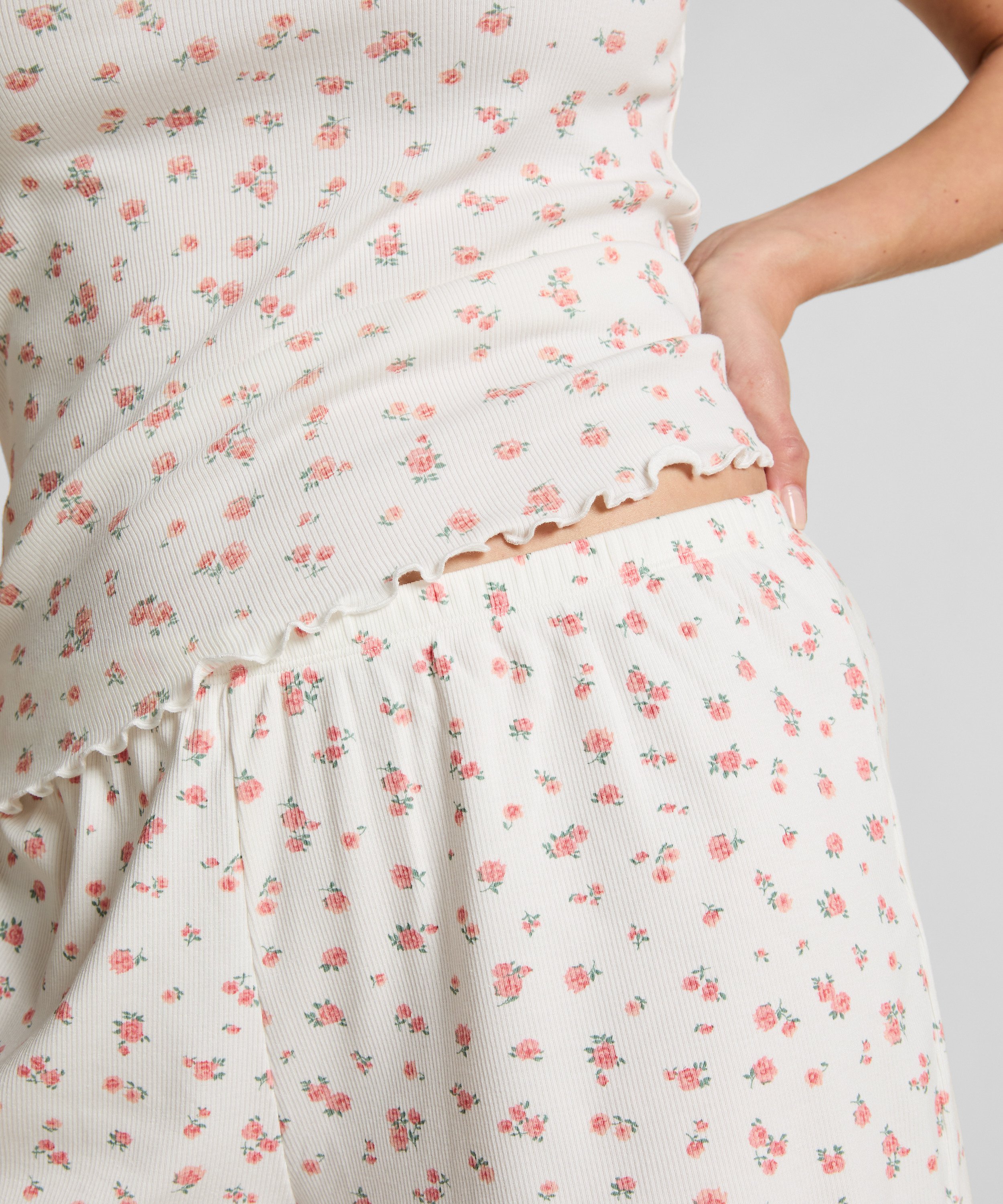Ribbstickade pyjamasshorts, Vit, main