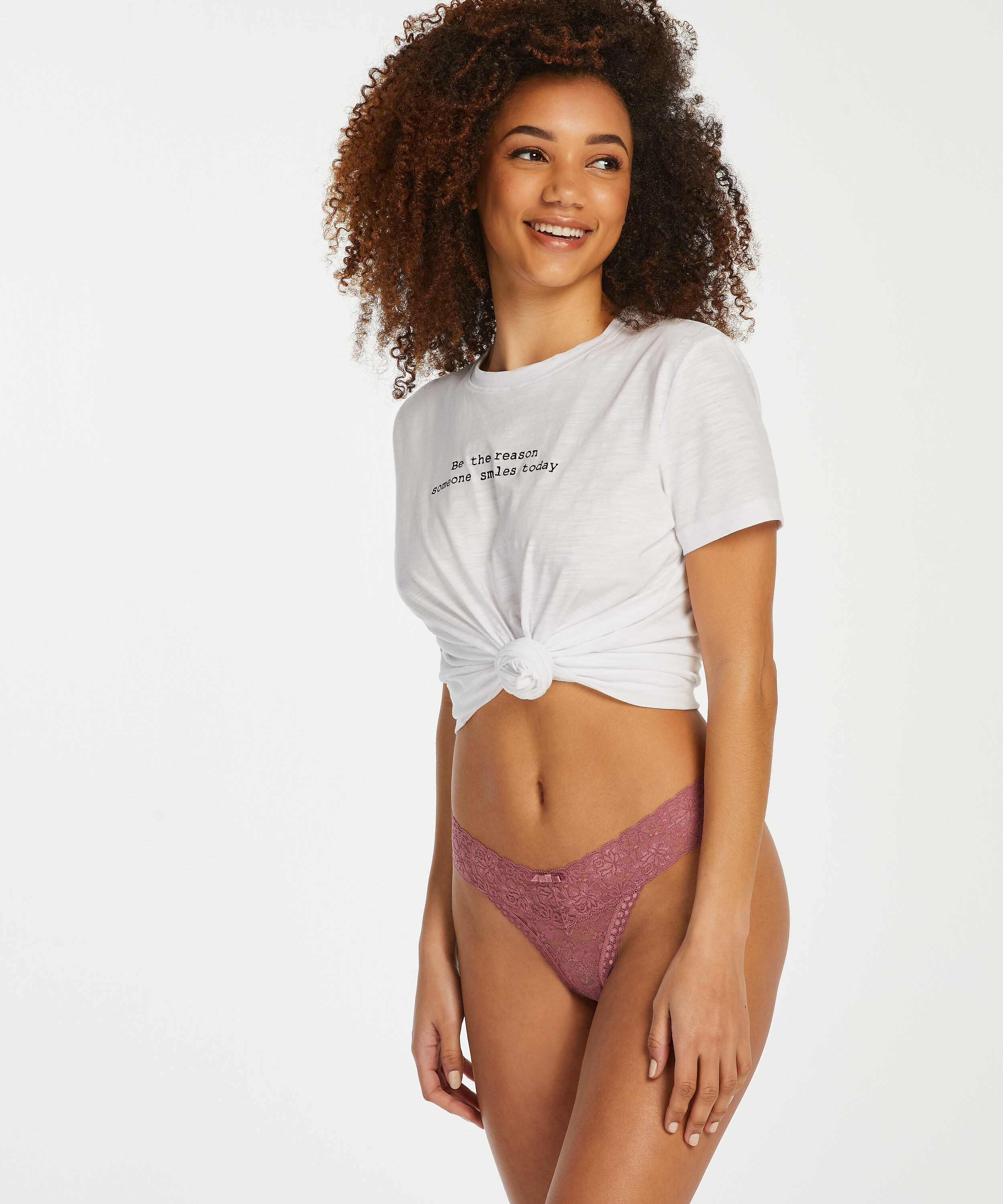 Extra låg stringtrosa V-shape, Lila