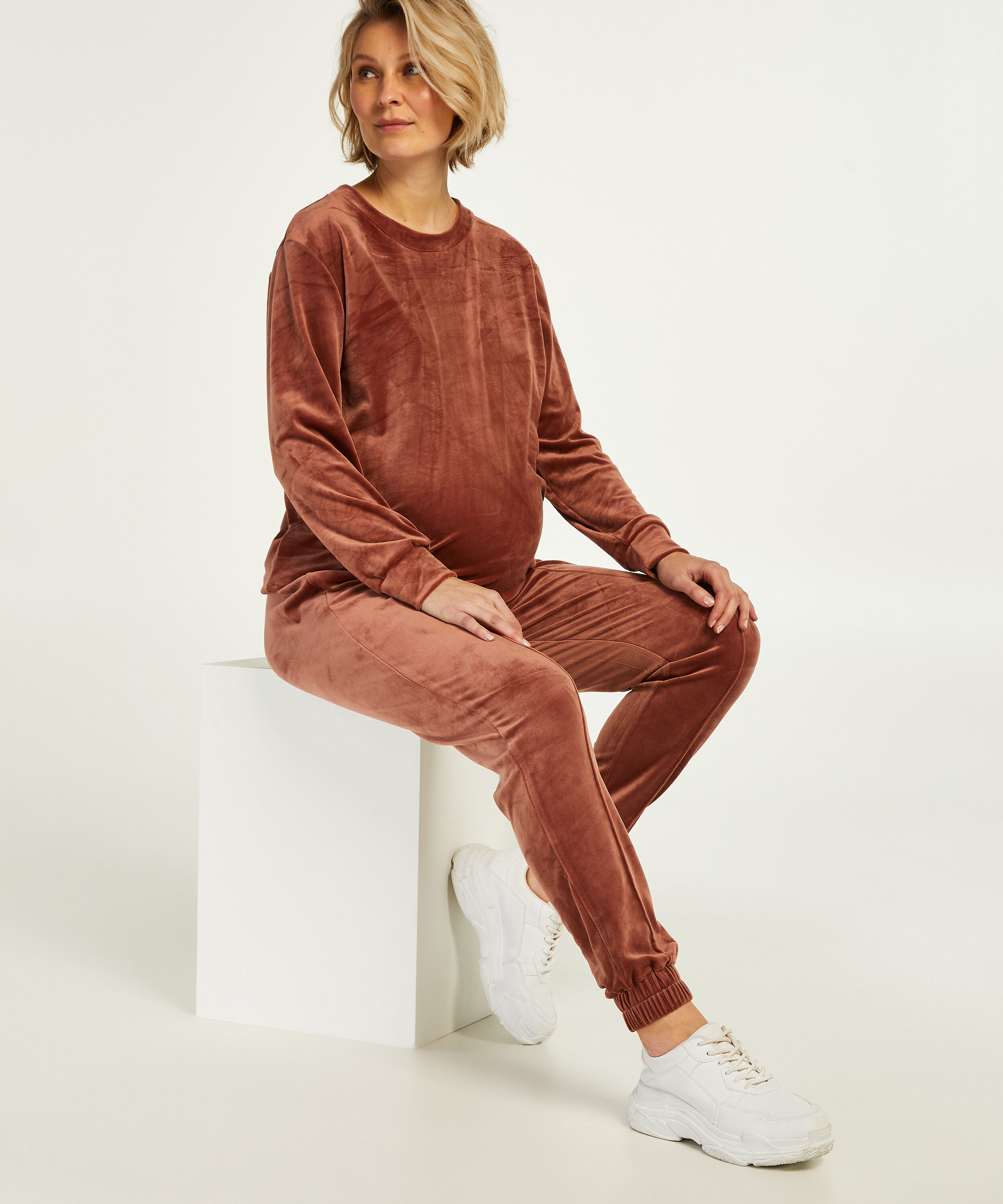 Mamma-joggingbyxa i velours, Rosa