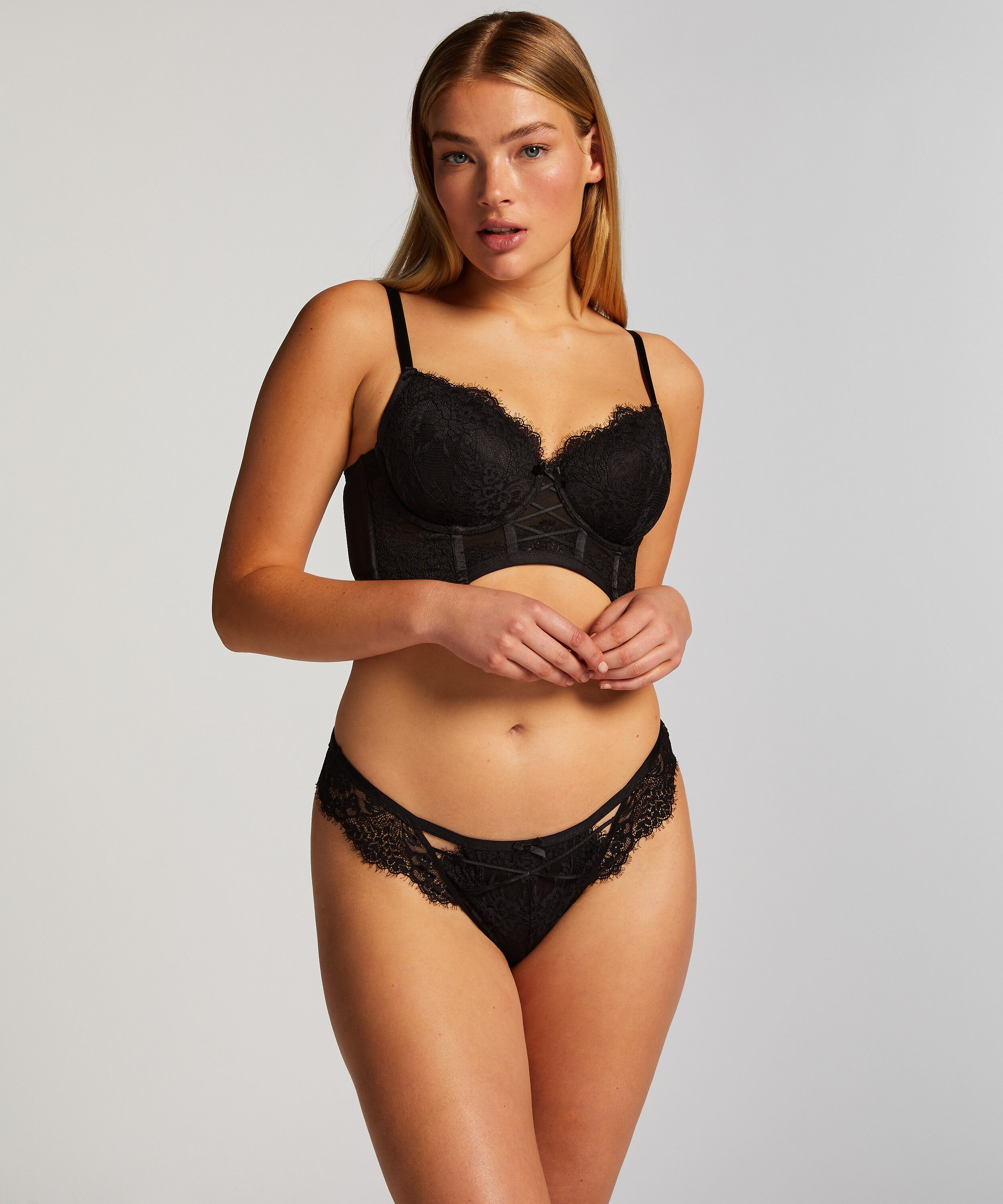 Arabella brazilian-trosa, Svart