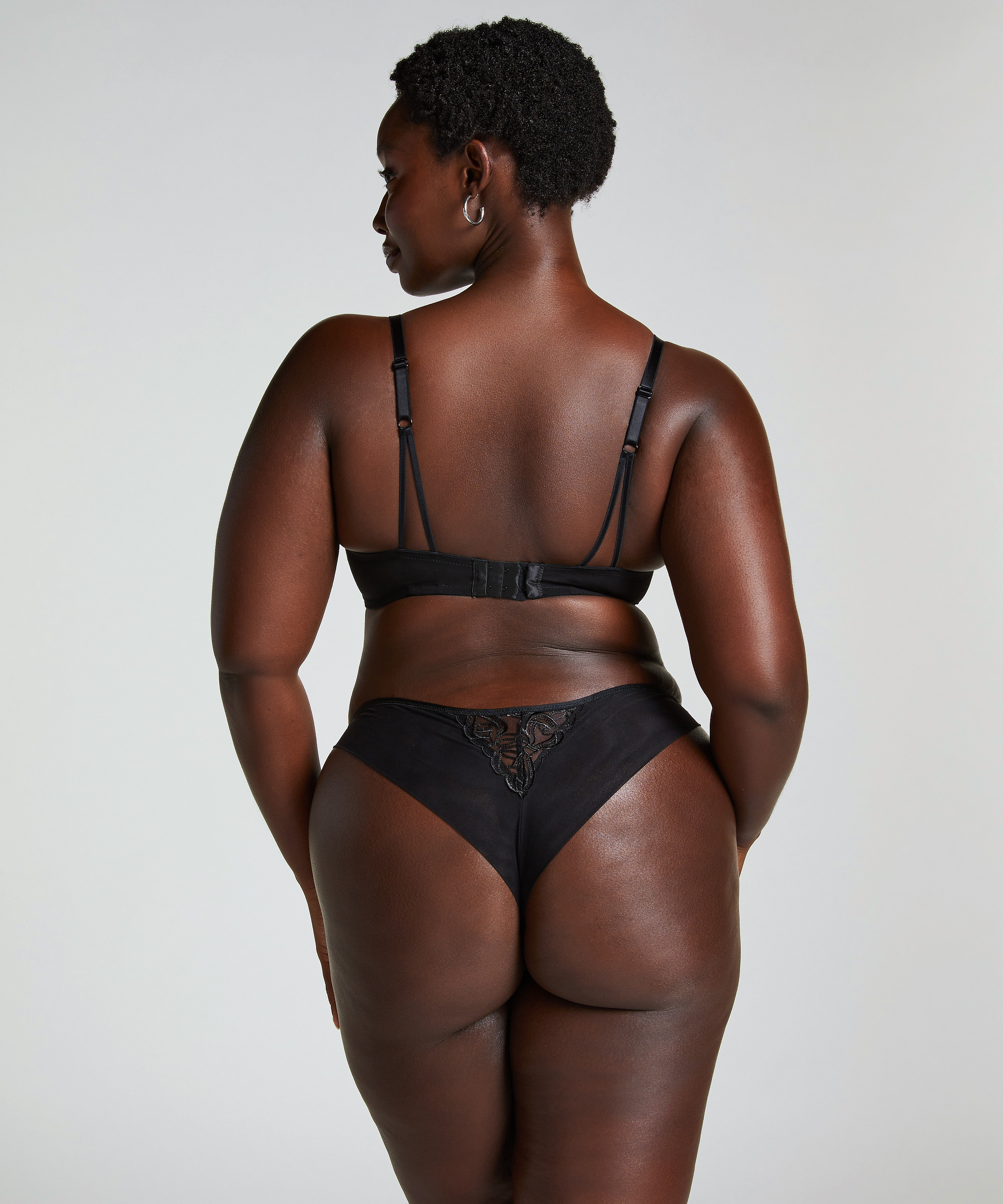 Braziliantrosa Beau, Svart, main