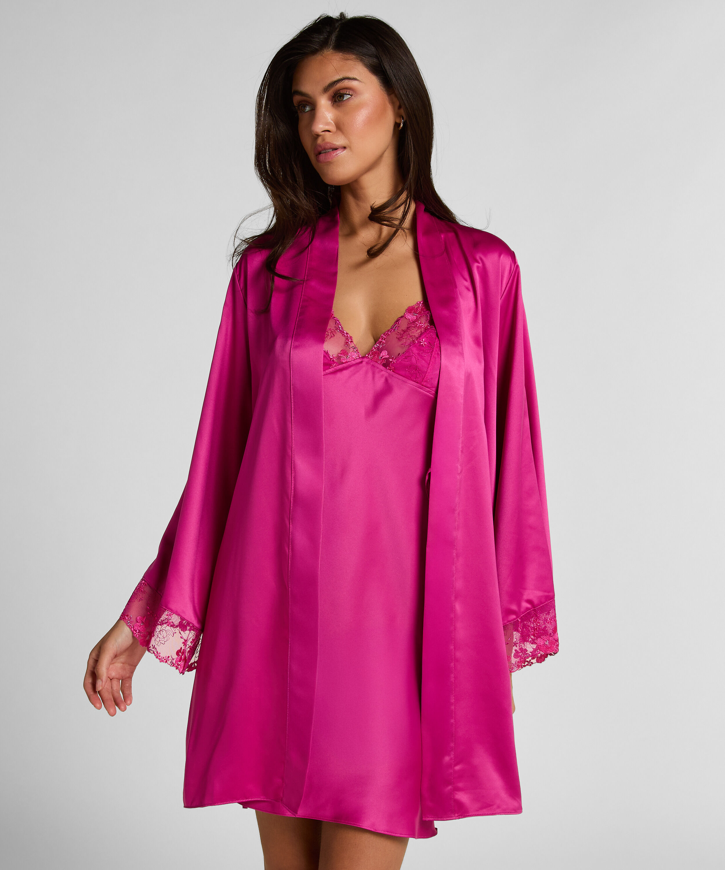 Peonie kimono i satin