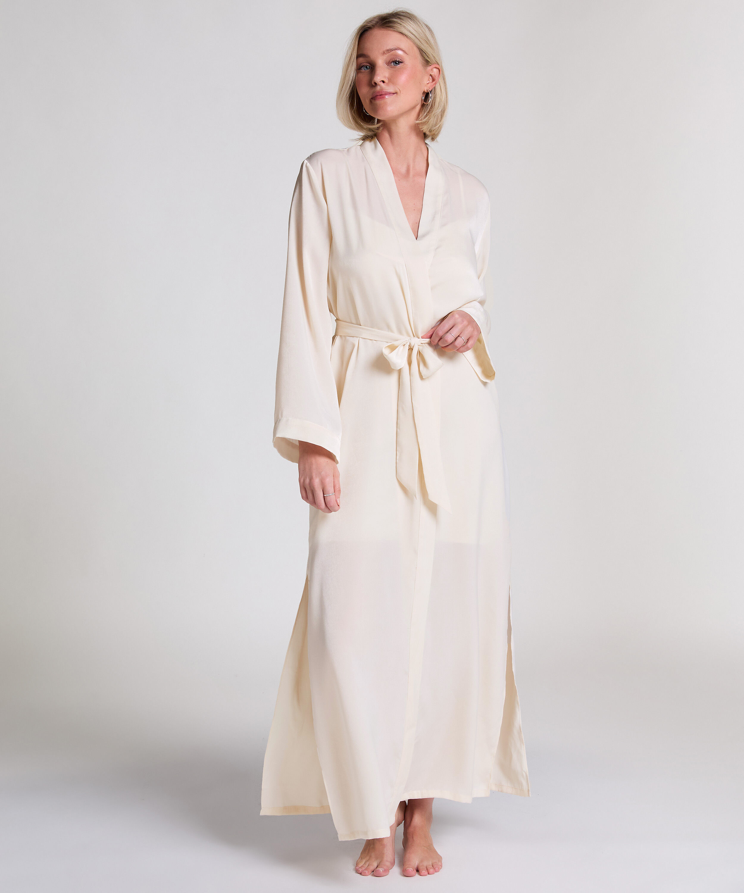Kimono Satin, Vit