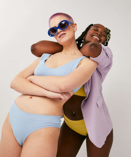 Bae h&ouml;gt skuren braziliantrosa Iva, bl&aring;