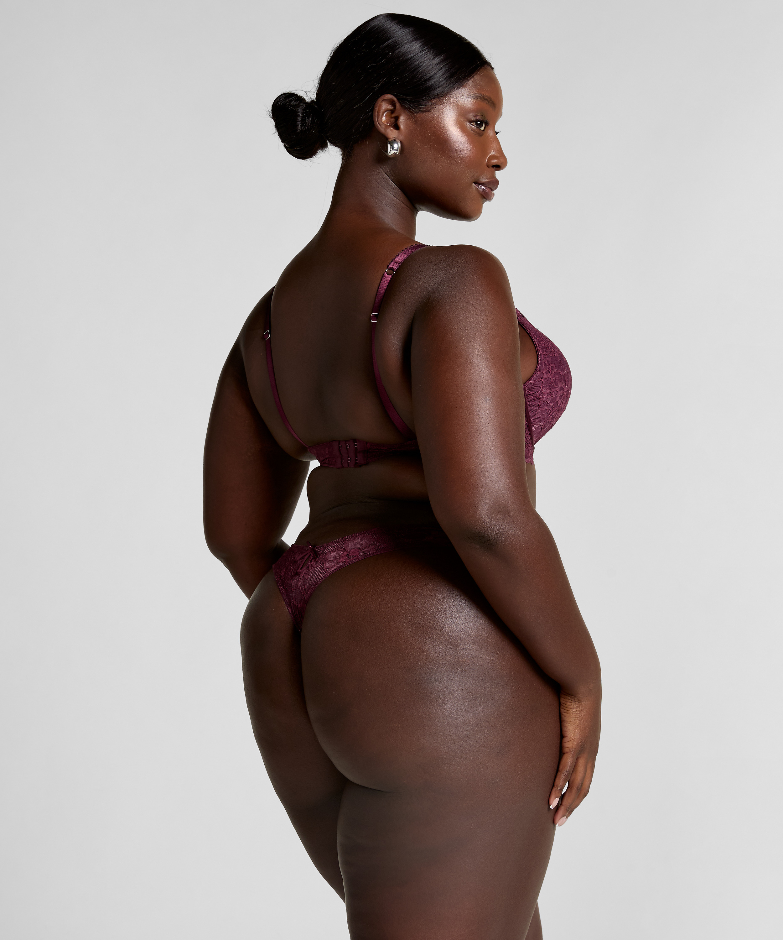 Isadora stringtrosa, röd, main