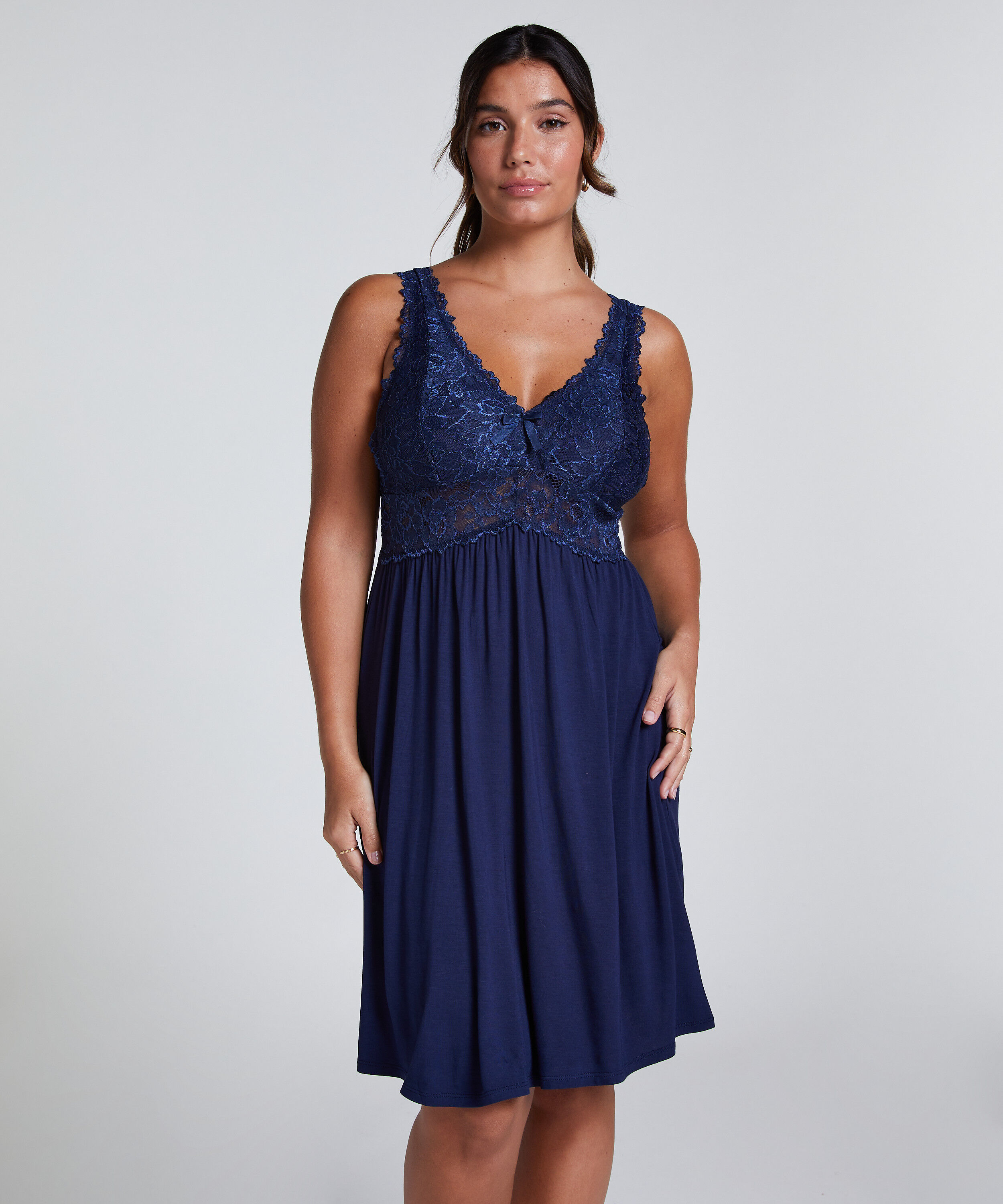 Nora Lace slipklänning