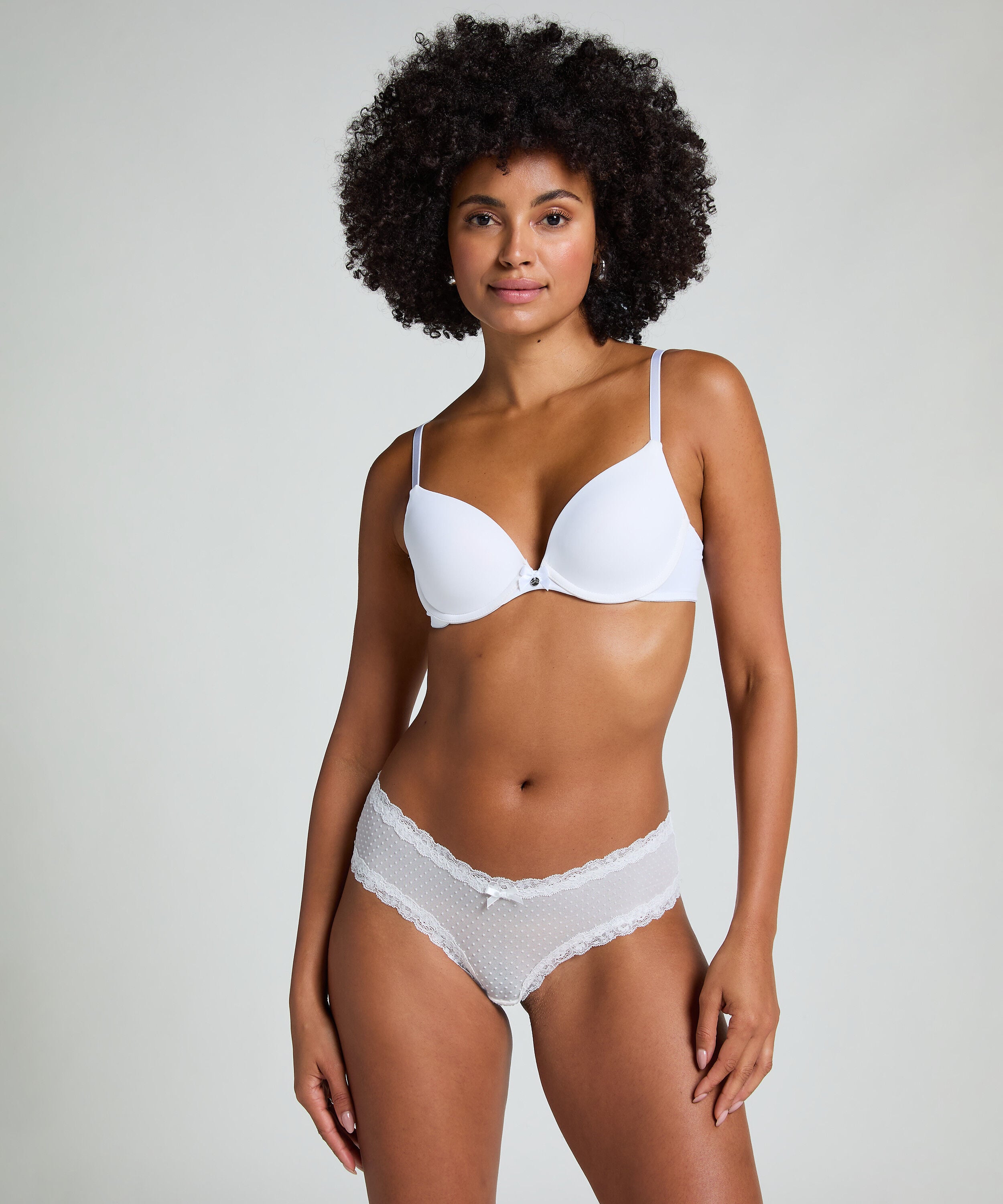 Brazilian-trosa V-shape mesh, Vit