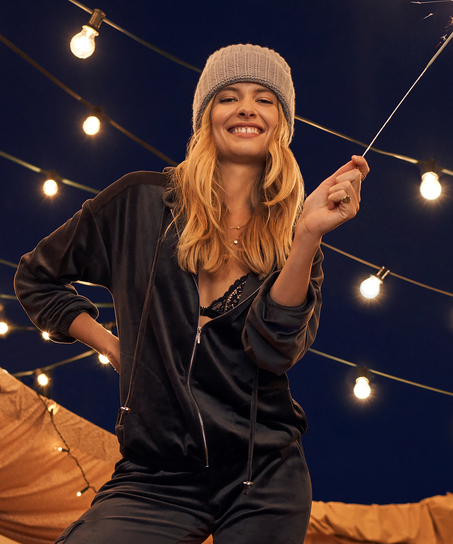 Hoodiejacka i sammet, Grå