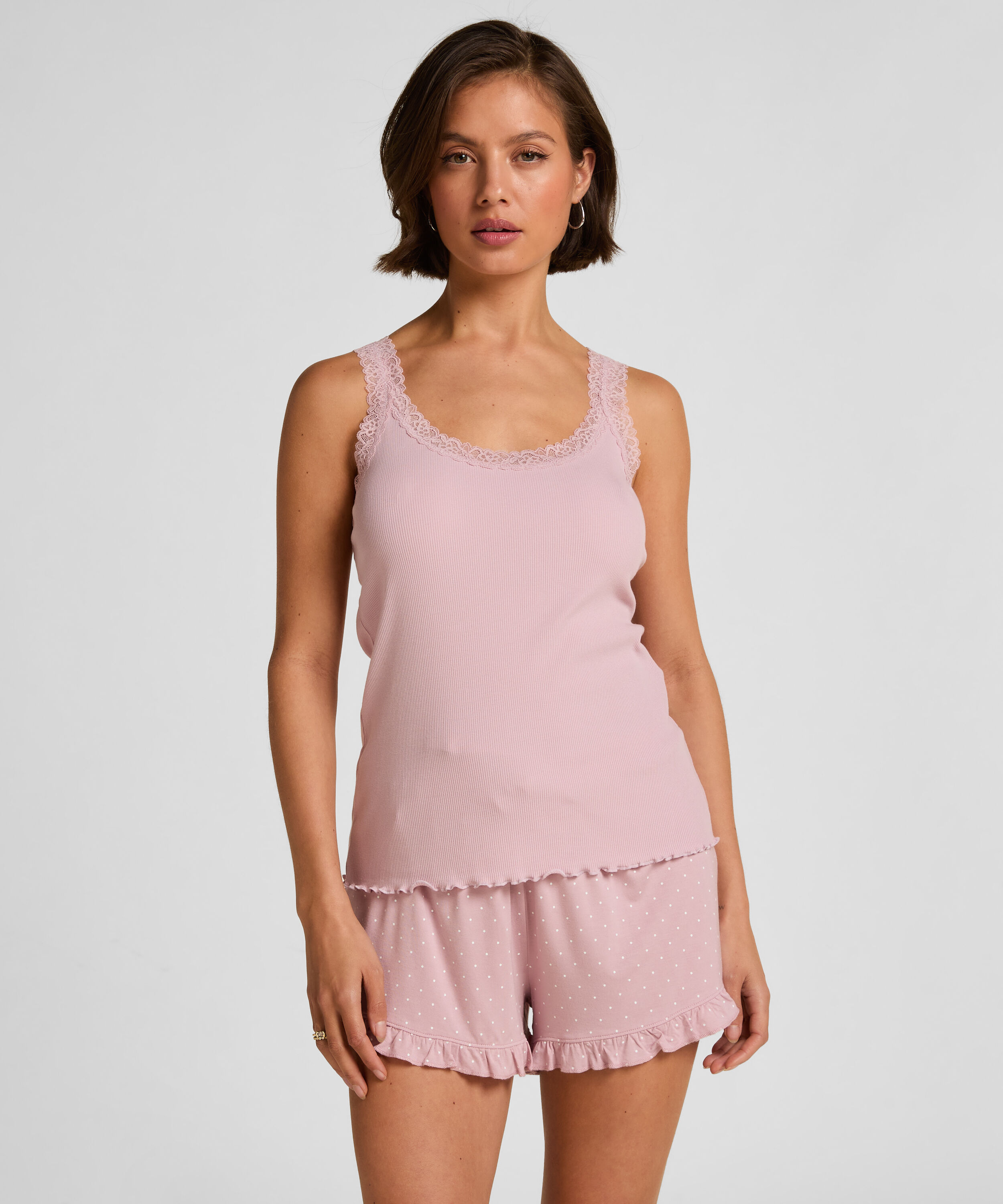 Jersy-shorts med volanger, Rosa