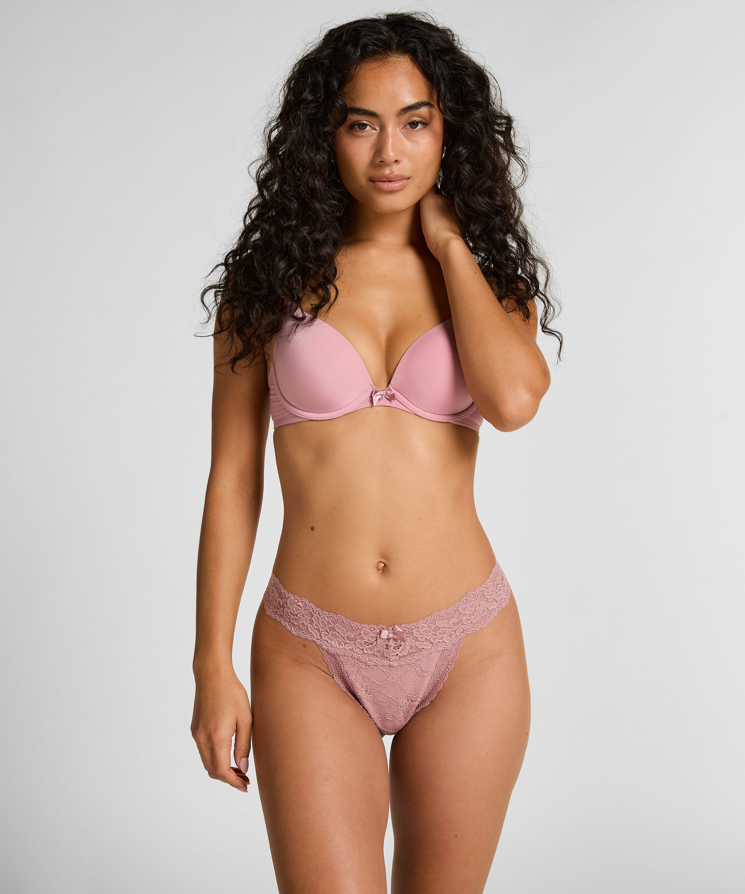 Extra låg stringtrosa Madison, Lila Extra låg stringtrosa Madison, Lila