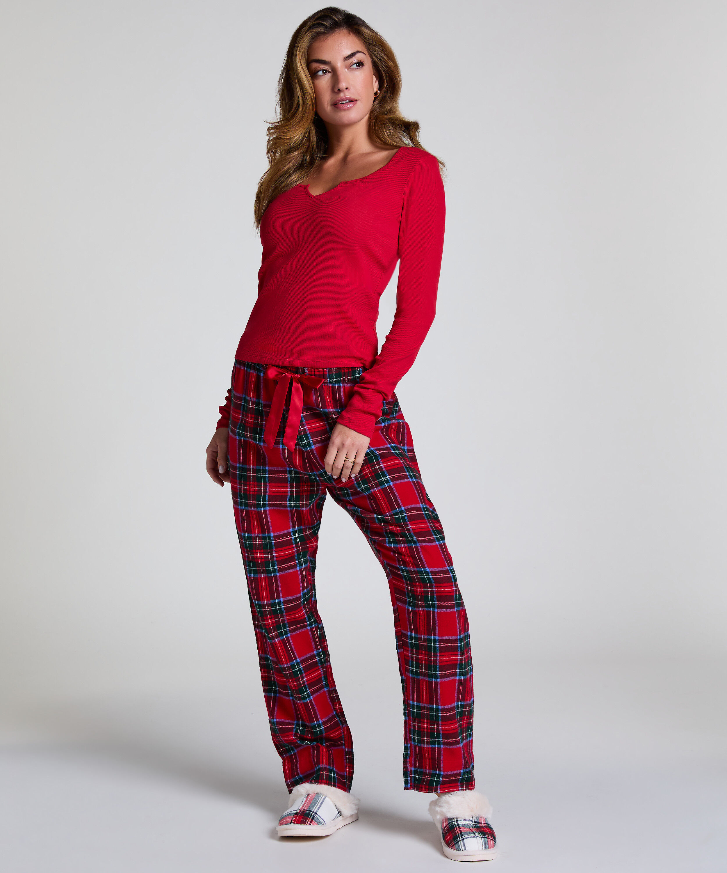 Topp med V-hals och longsleeve, R&ouml;d