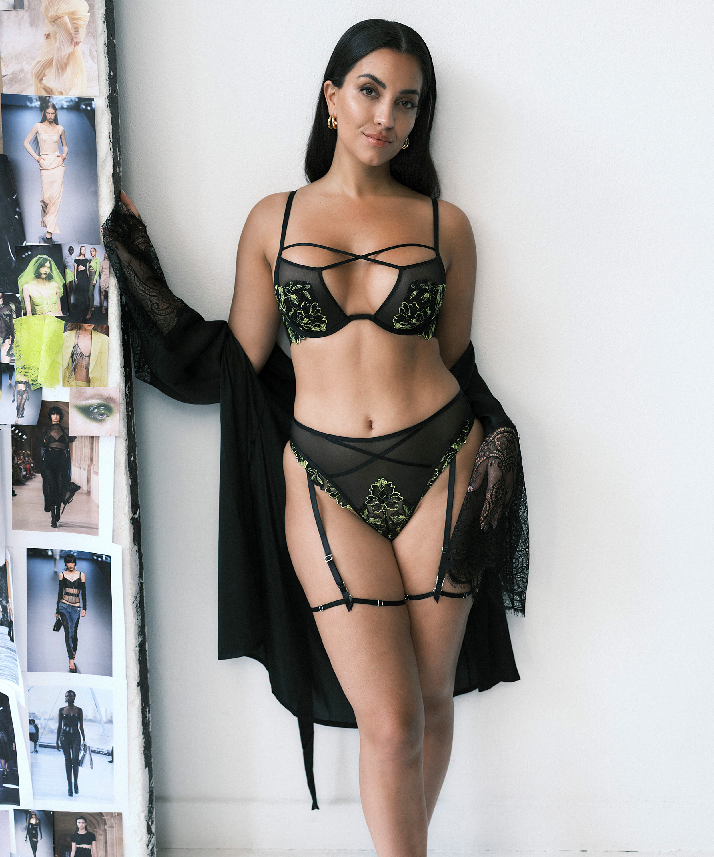 Stringtrosa Feyre, Svart, main