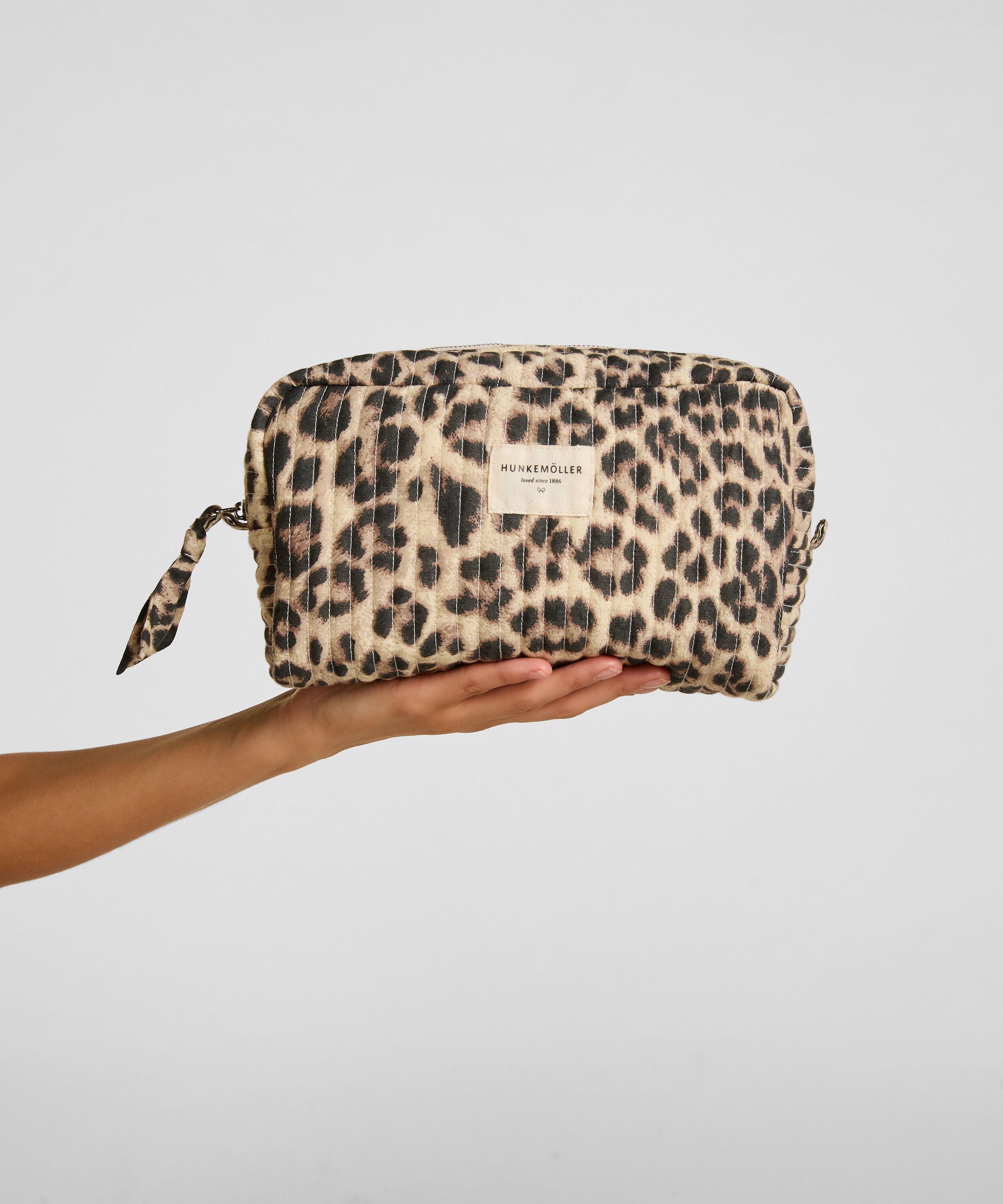 Sminkväska Stor Leopard, Beige