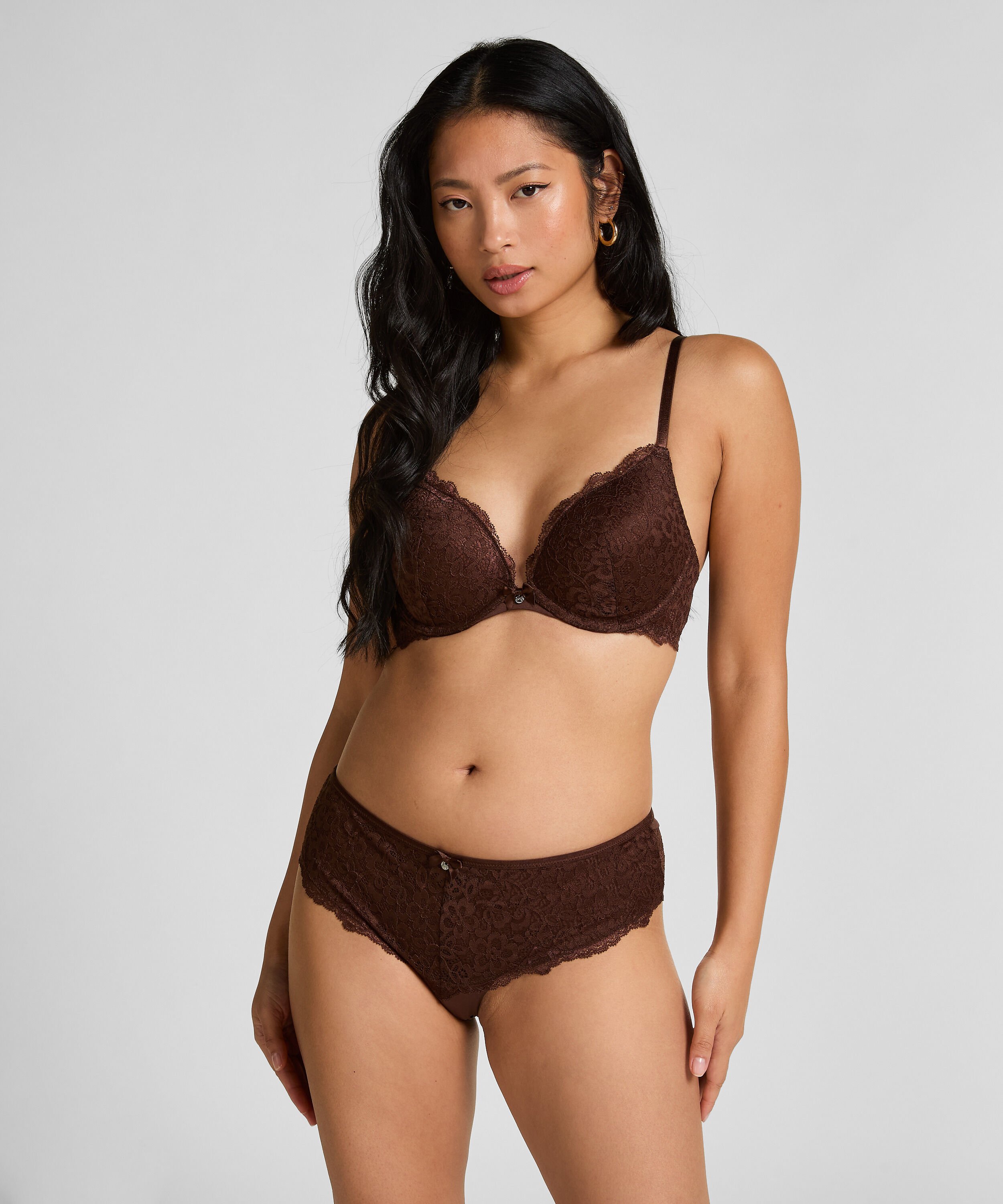 Brazilian-trosa Marine, Brun