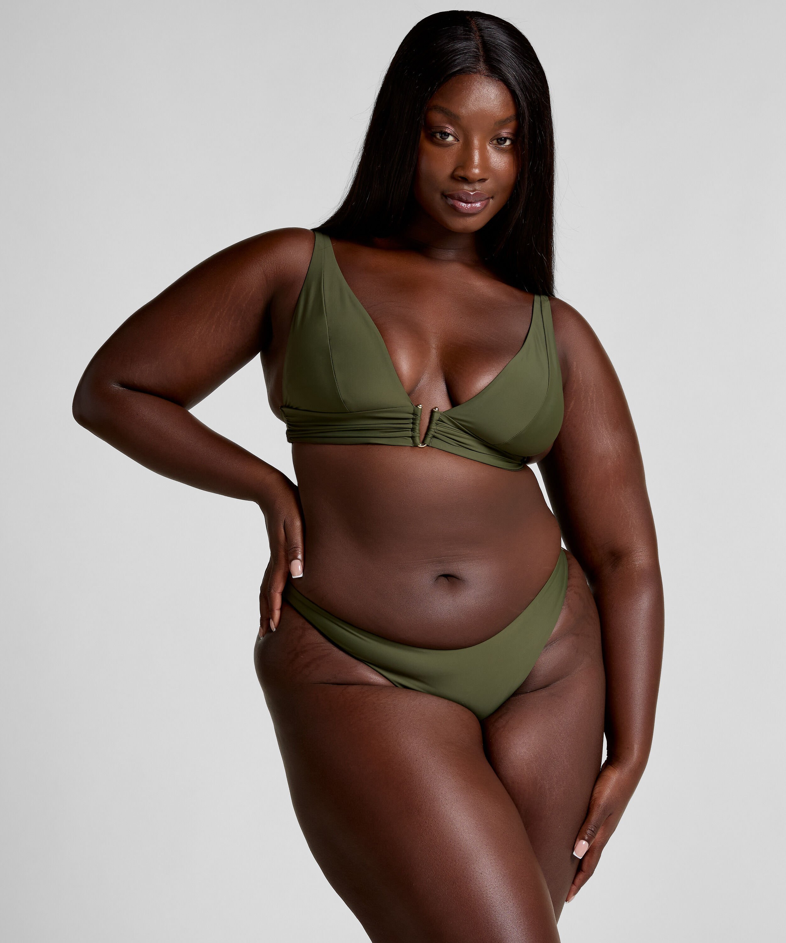 Högt Skuren Bikiniunderdel Luna