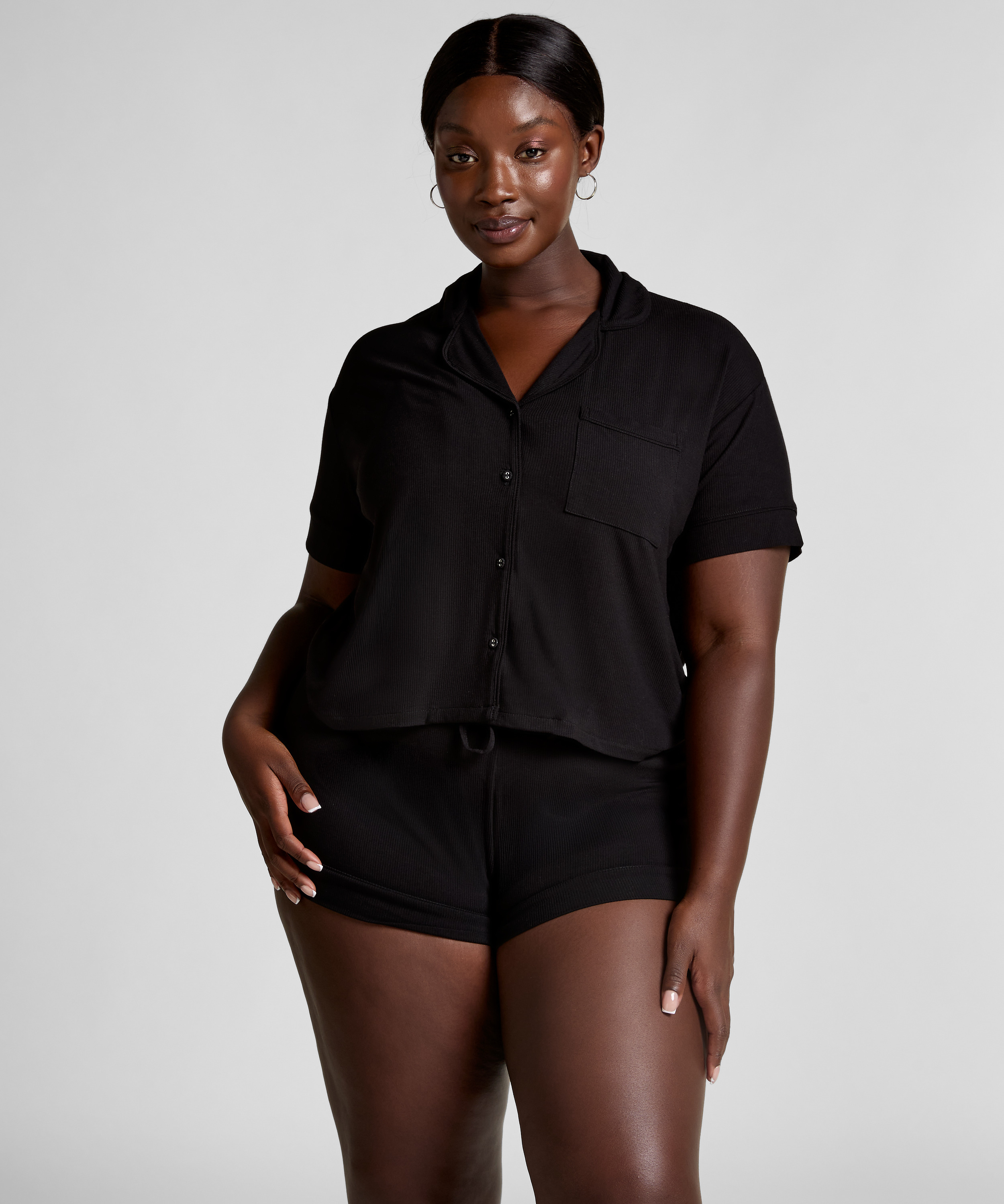 Essential-shorts i slätstickad jersey, Svart, main