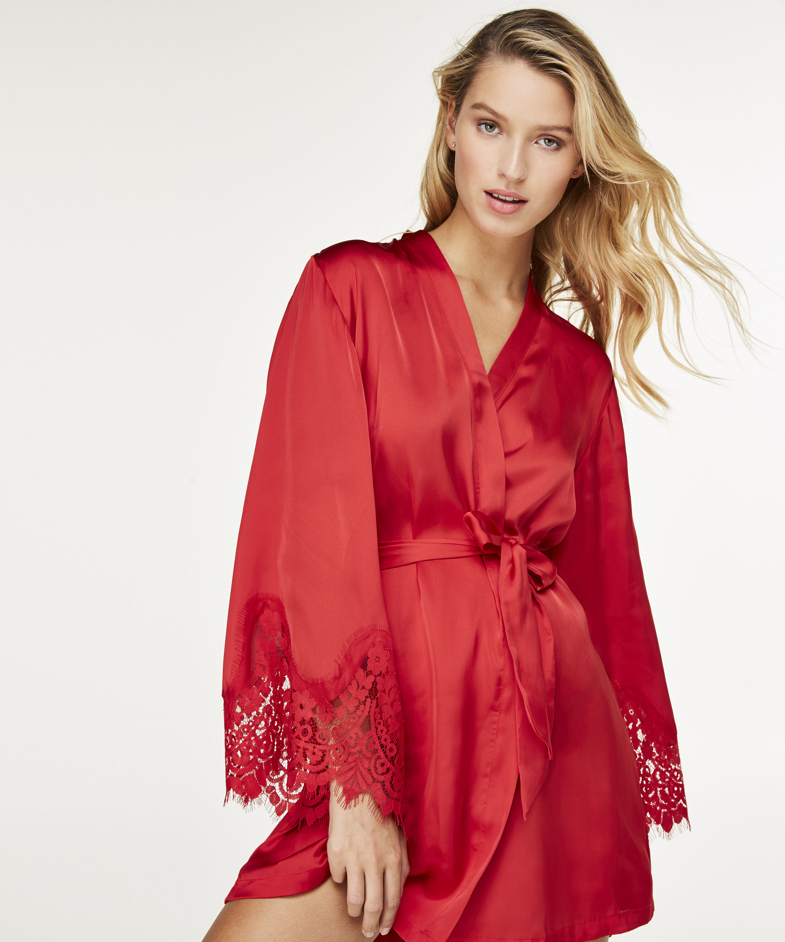 Kimono Lace Satin, R&ouml;d