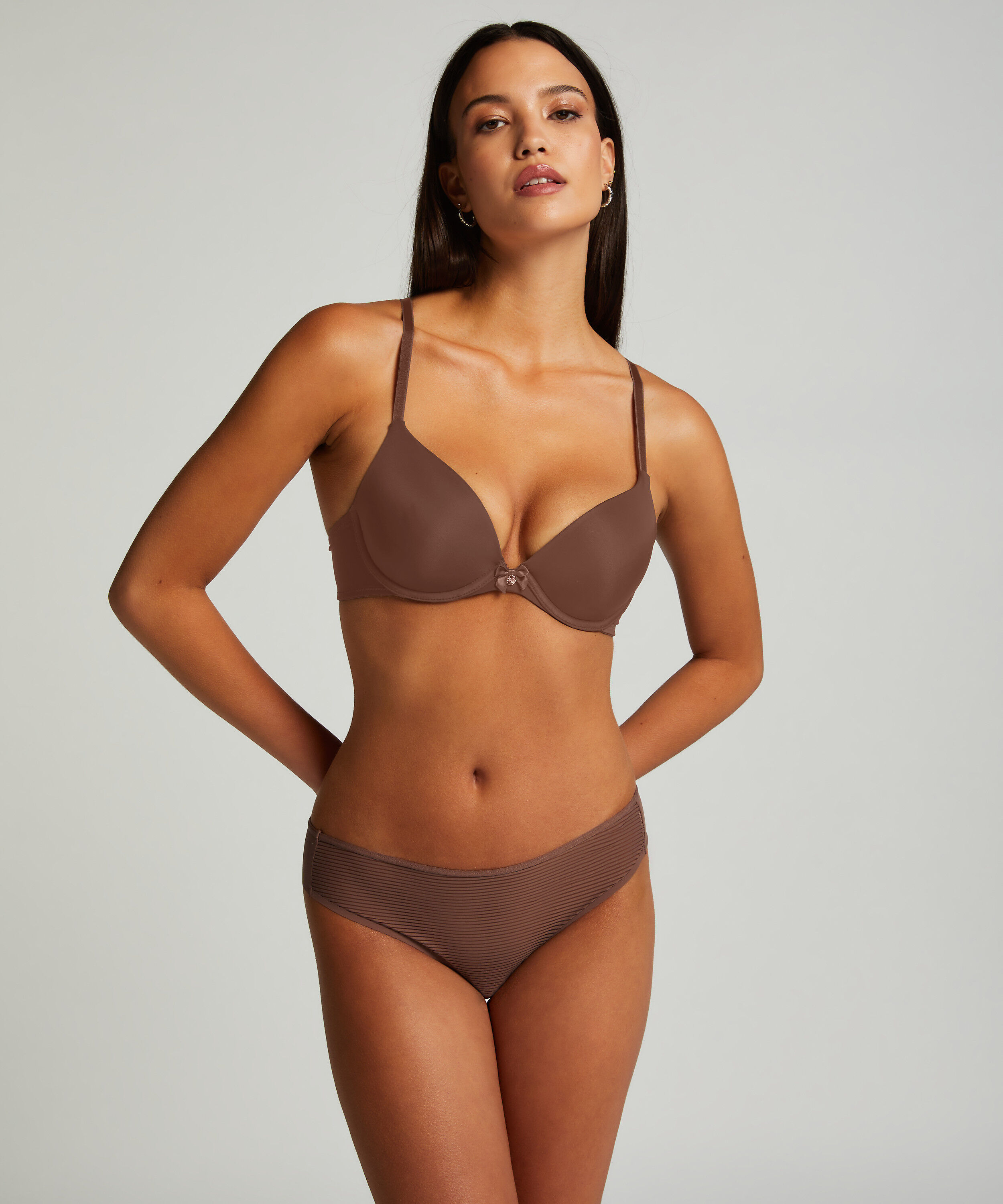 Brazilian-trosa Invisible Stripe Mesh, Brun