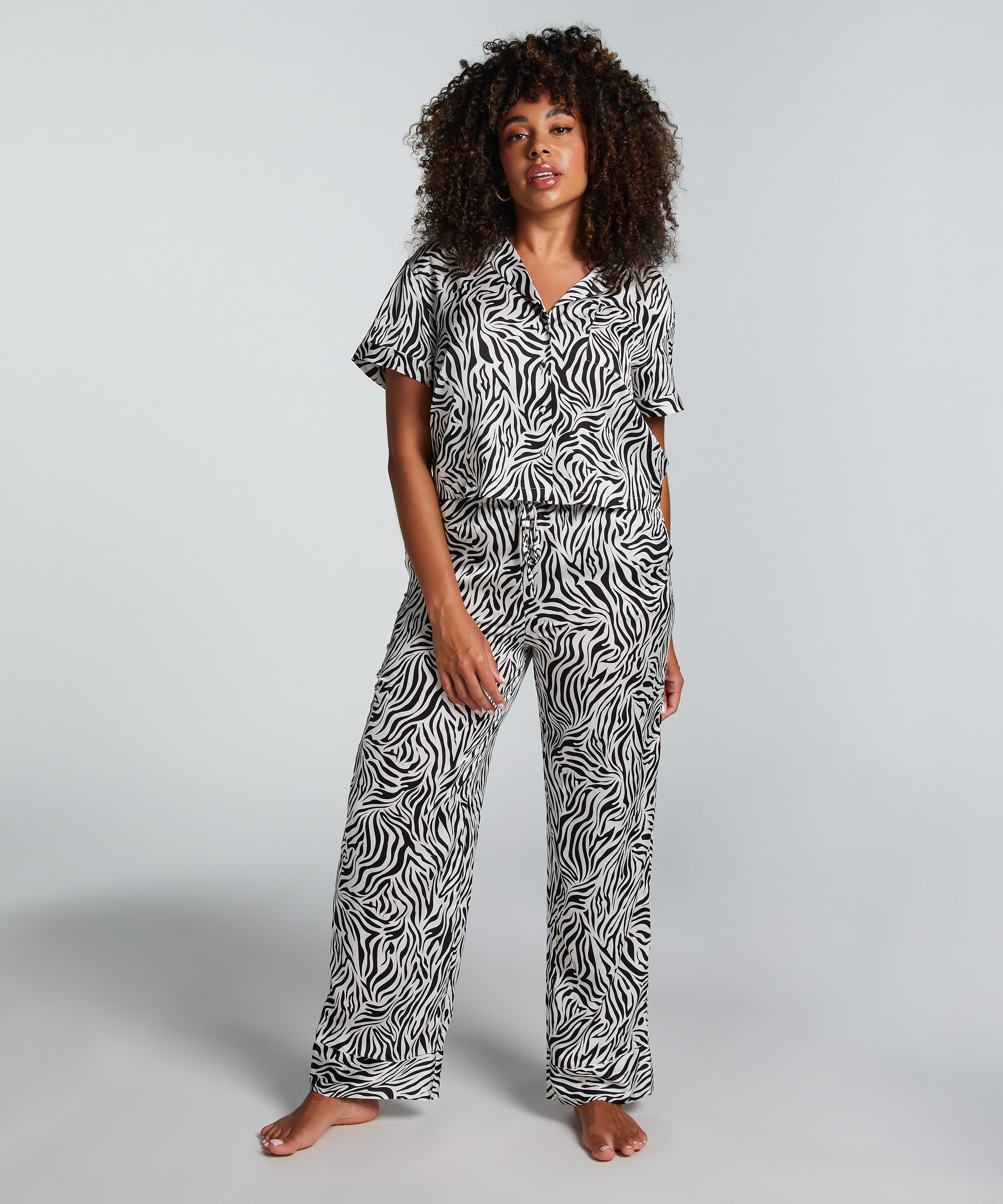 Kort&auml;rmad jacka i Satin, Vit, main