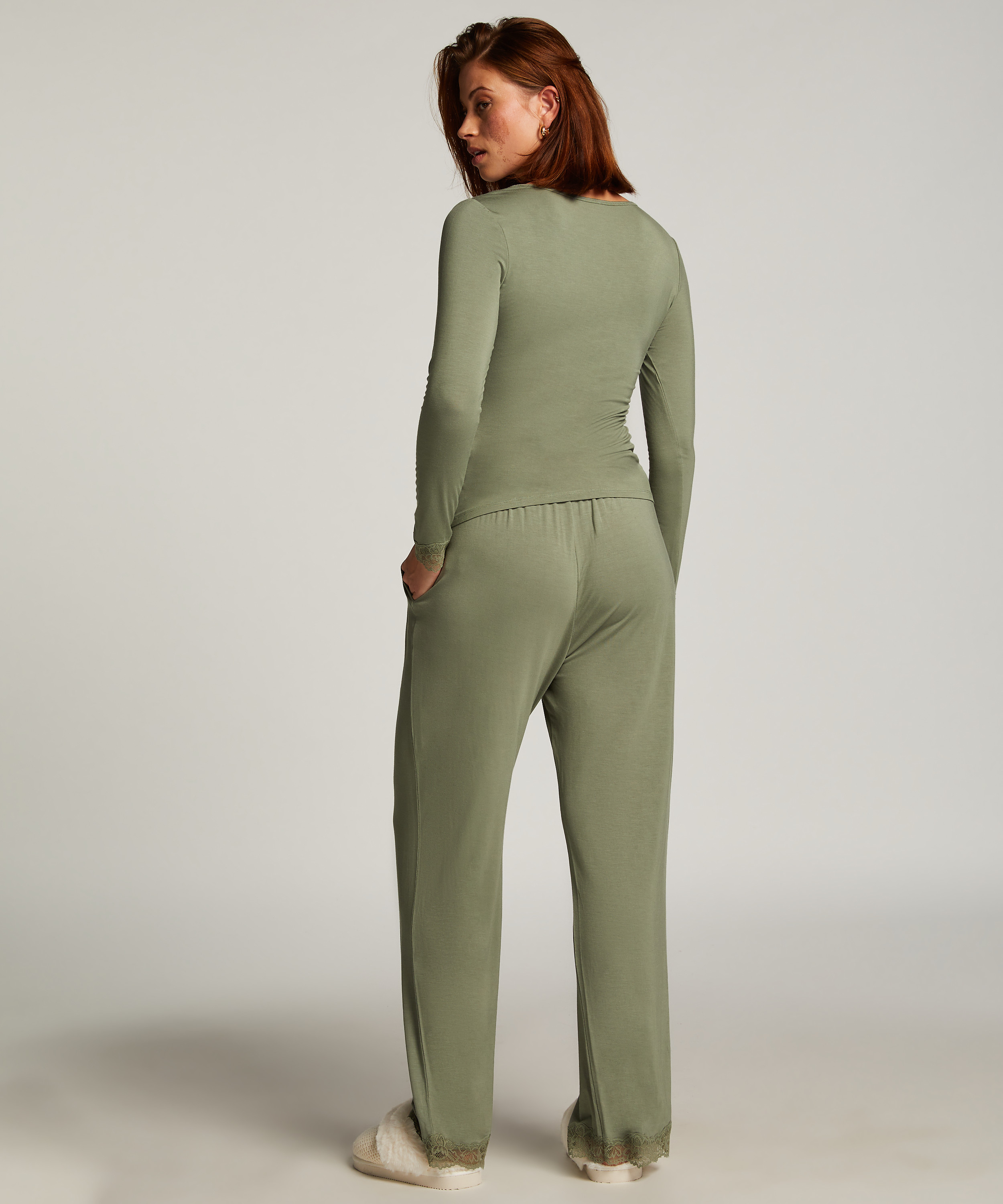 Pyjamasset, Grön, main