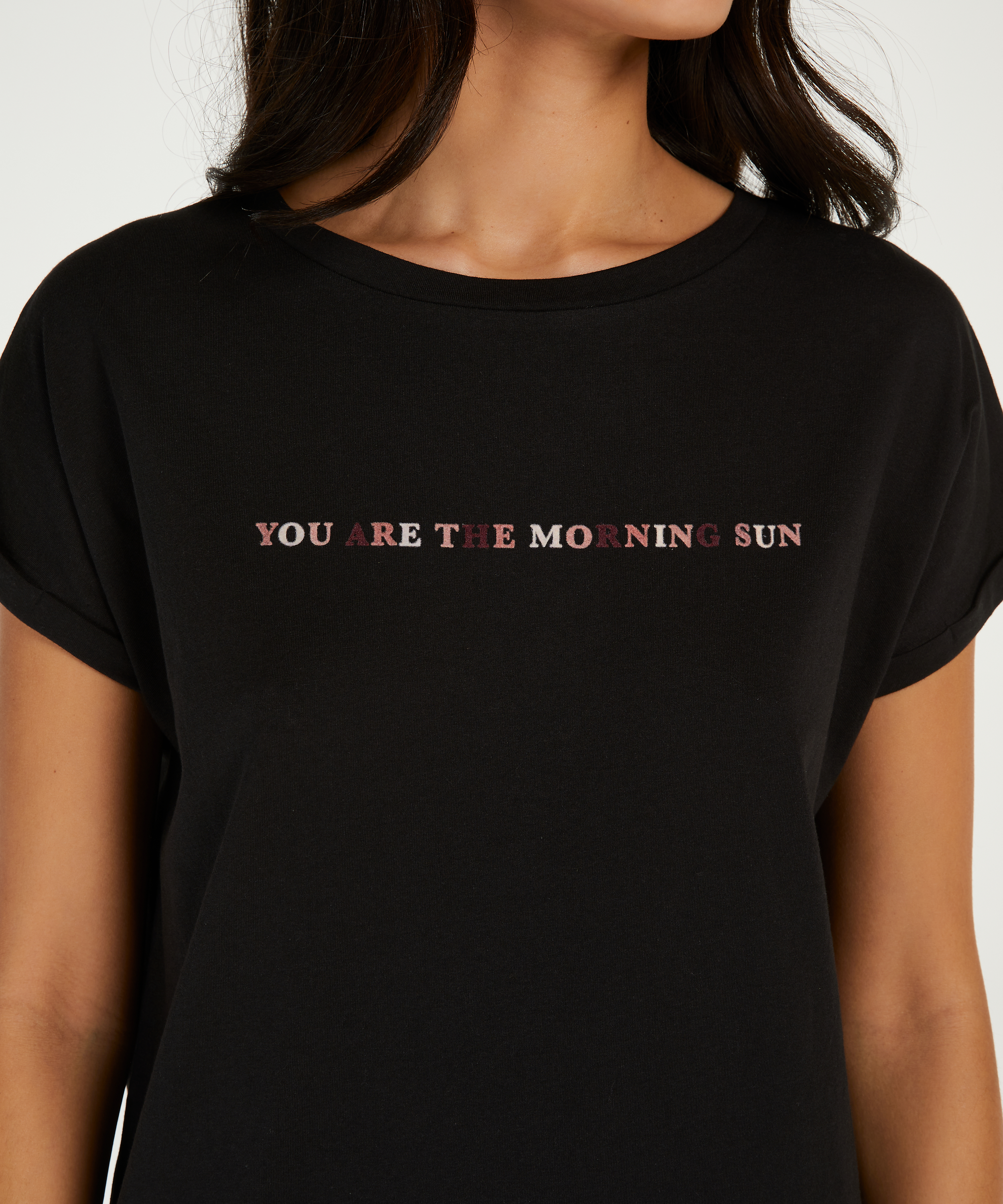 Nattlinne med rund halsringning, Svart, main