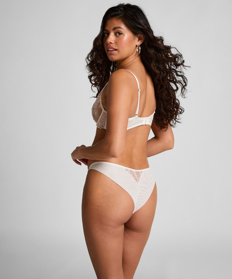 Brazilian-trosa Lauren, Vit