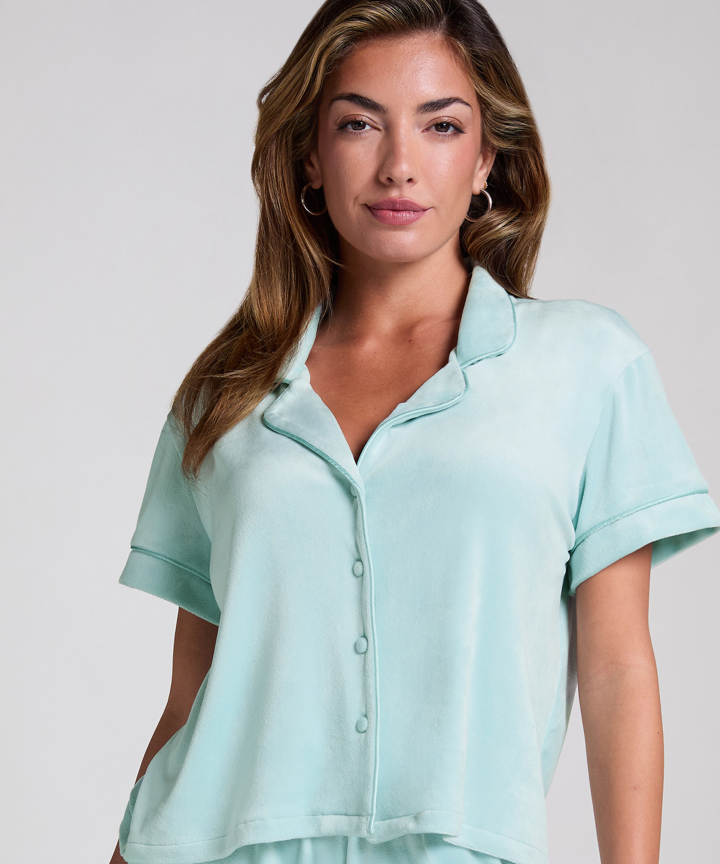 Plyschjacka, Gr&ouml;n