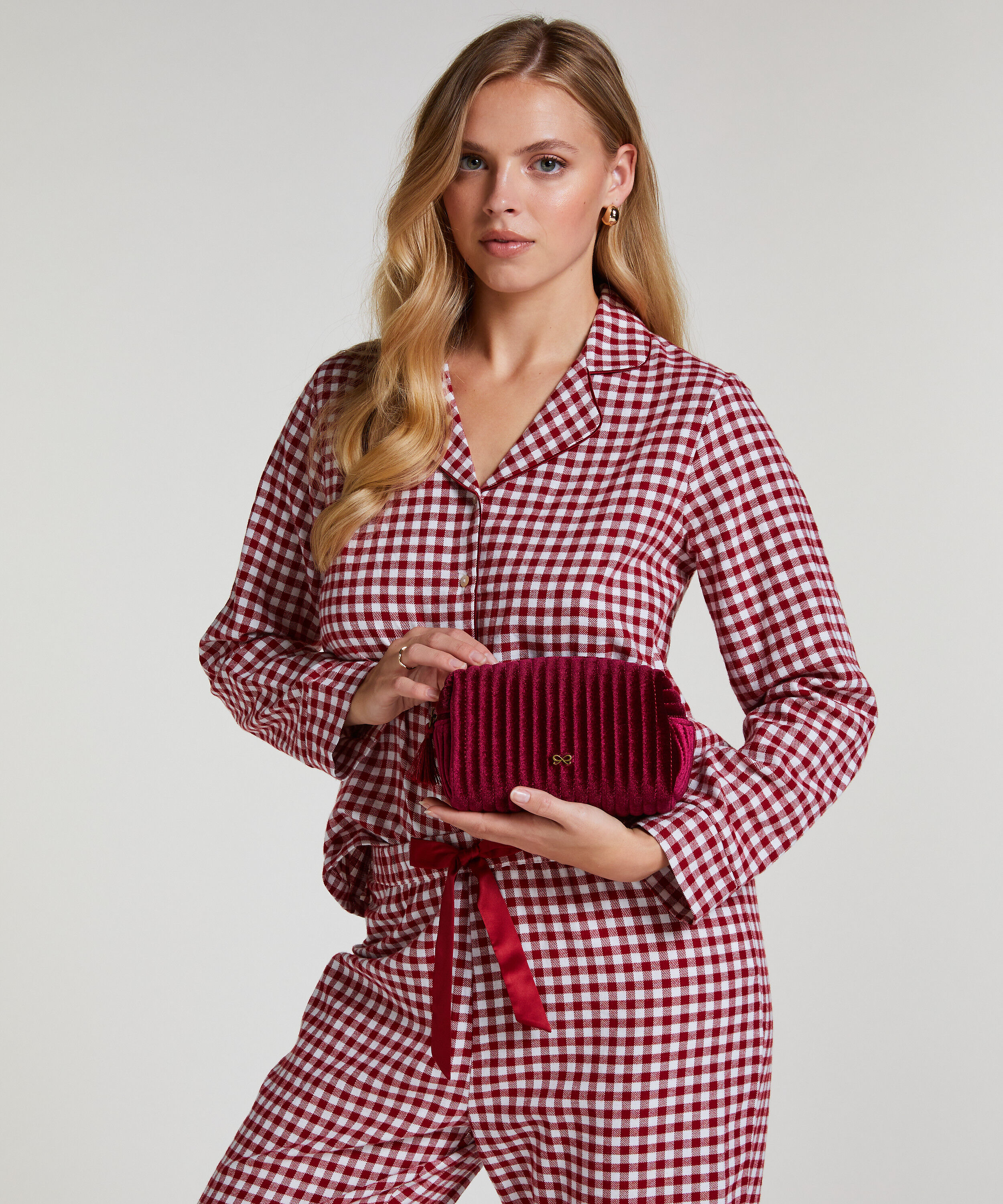 Sminkv&auml;ska, R&ouml;d