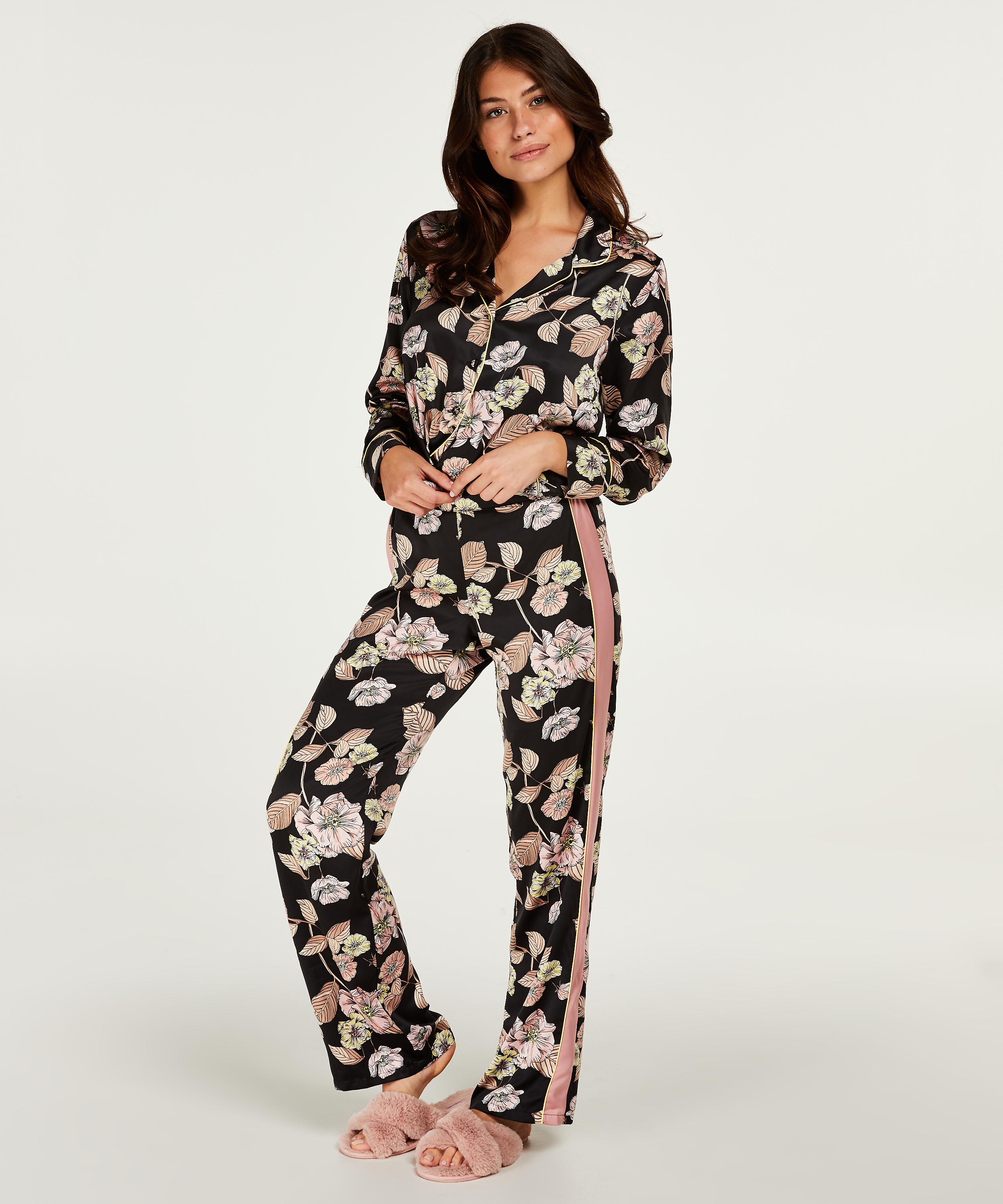 Emily pyjamasbyxa i satin, Svart, main