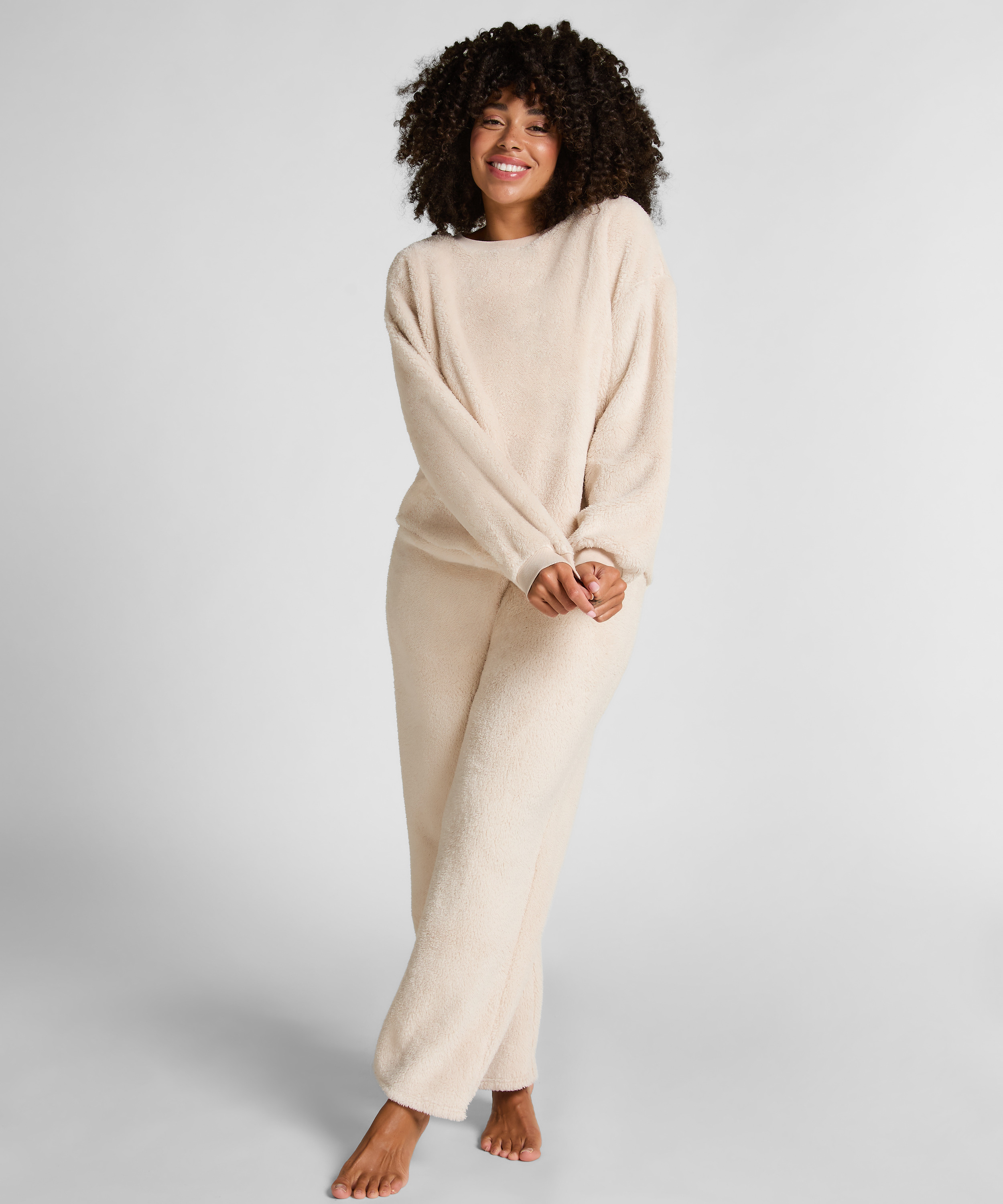 L&aring;ng&auml;rmad och fluffig fleecetopp, Beige, main