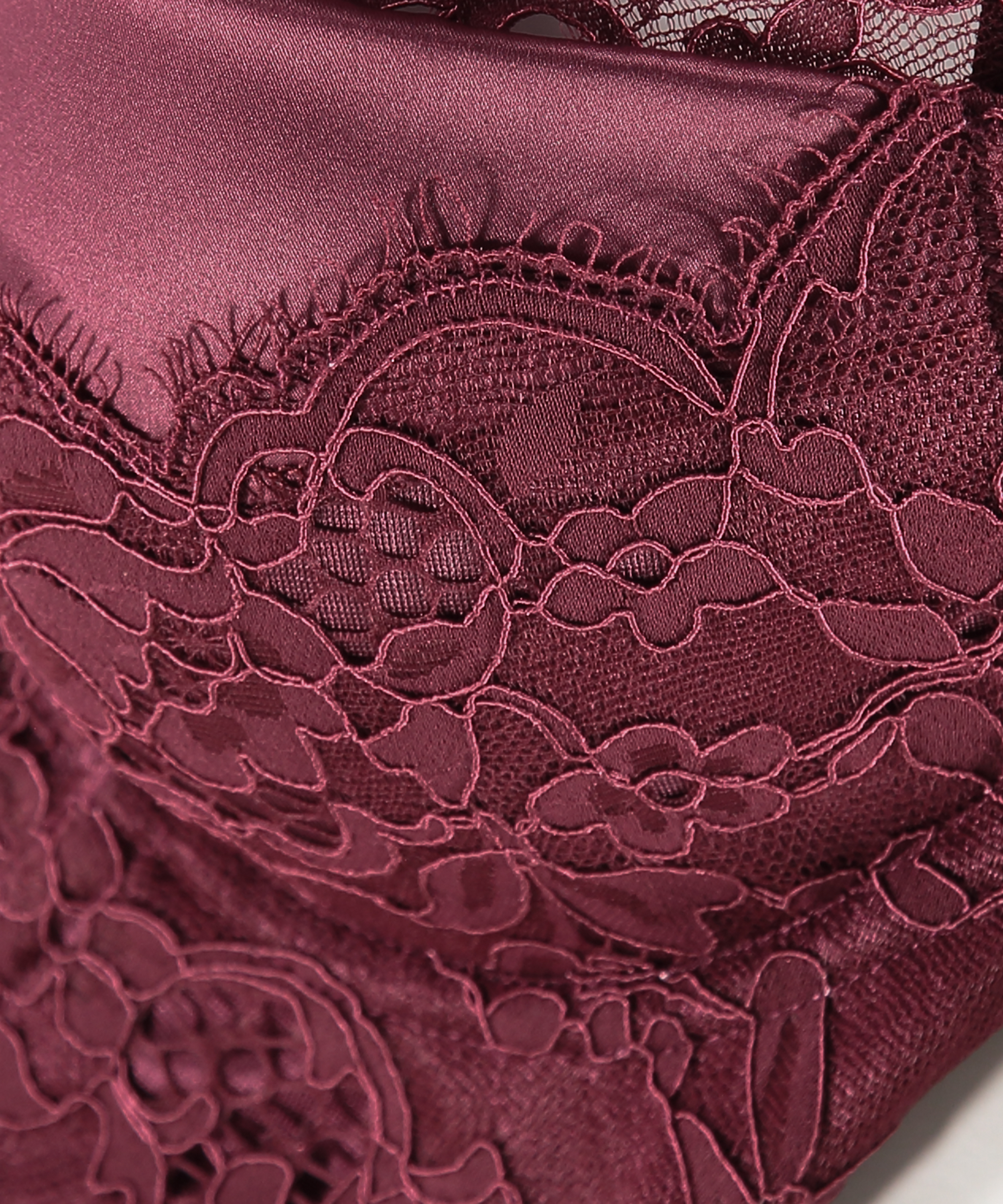 Formpressad longline-bh med bygel Heather, R&ouml;d, main