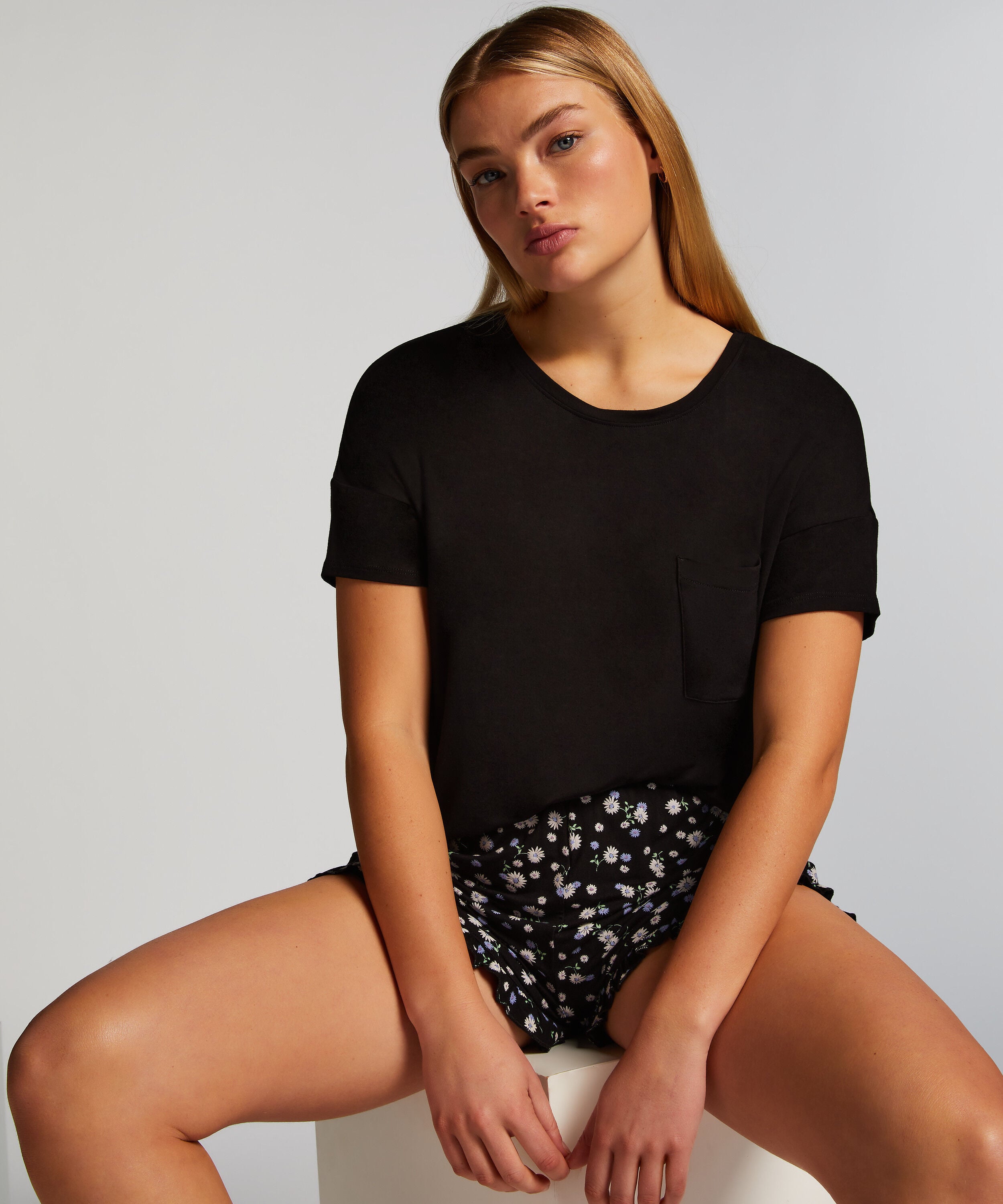 Kort pyjamasset, Svart