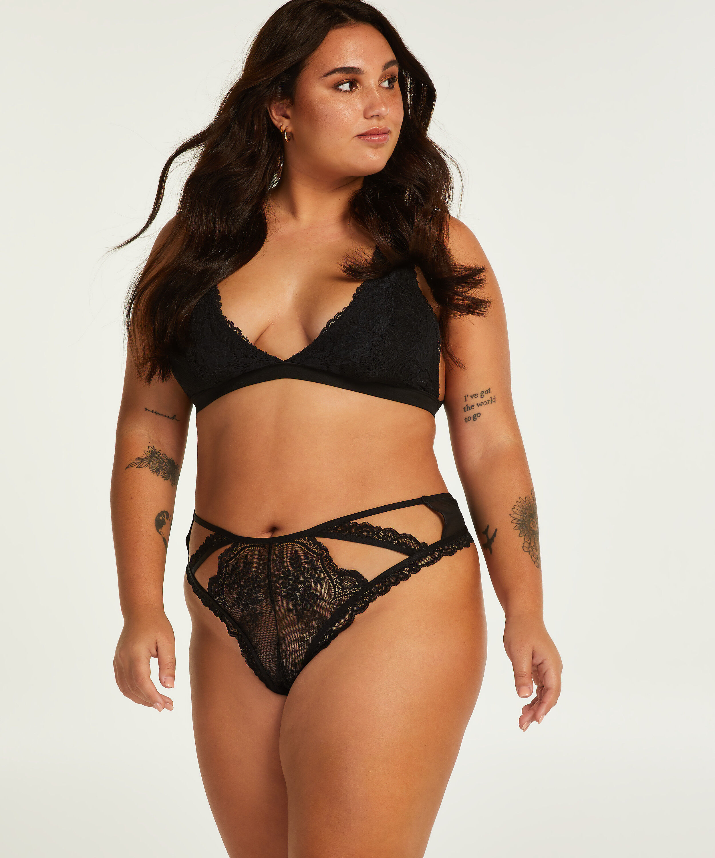 Cia stringtrosa Curvy, Svart