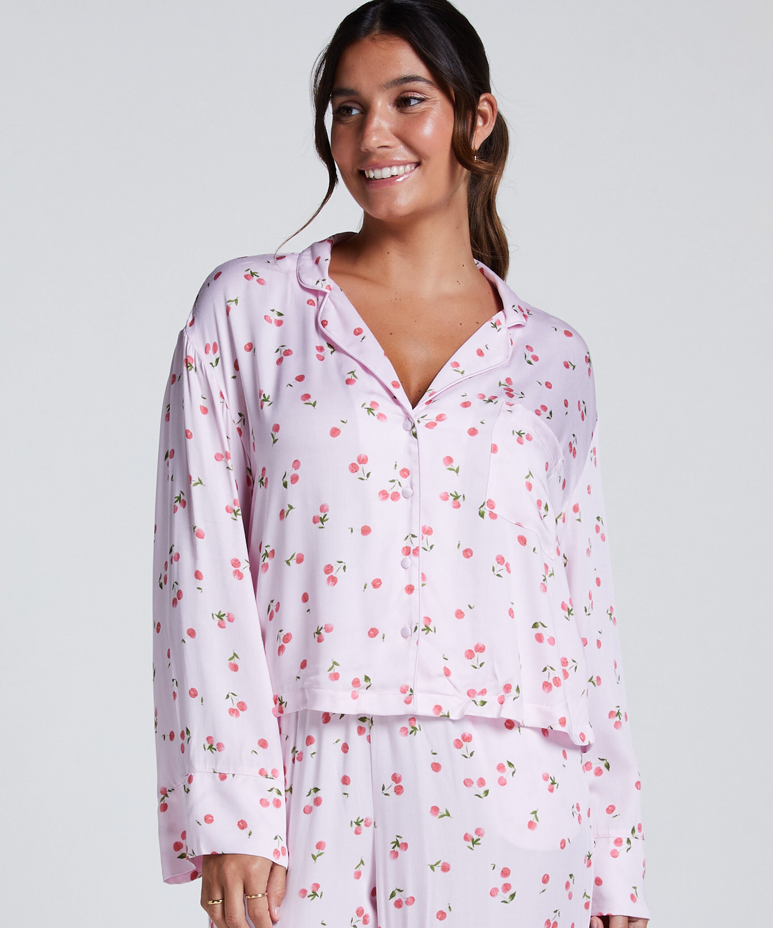Långärmad jacka i satin, Rosa