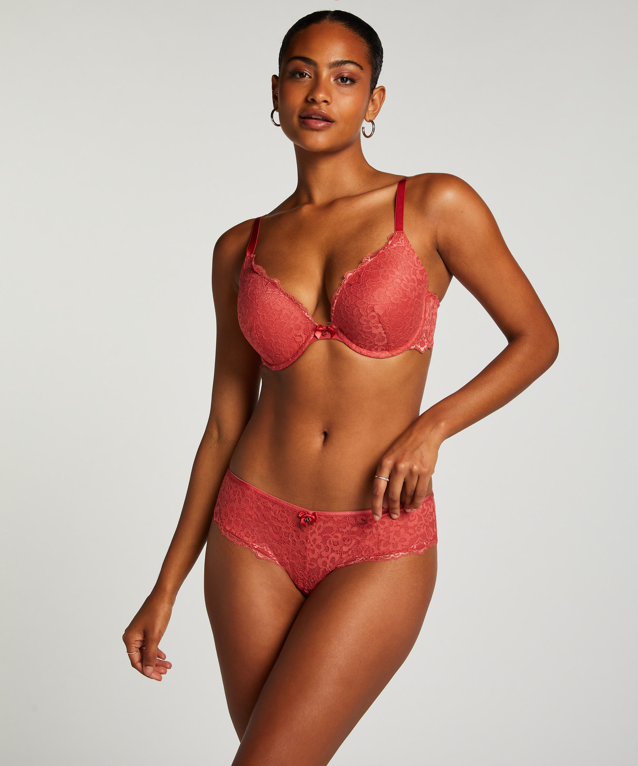 Brazilian-trosa Marine, R&ouml;d