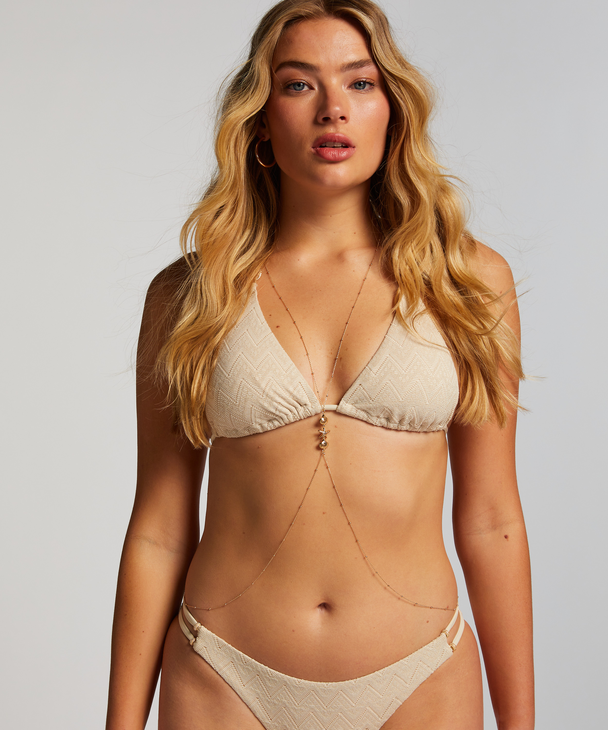 Kroppskedja, Gul, main