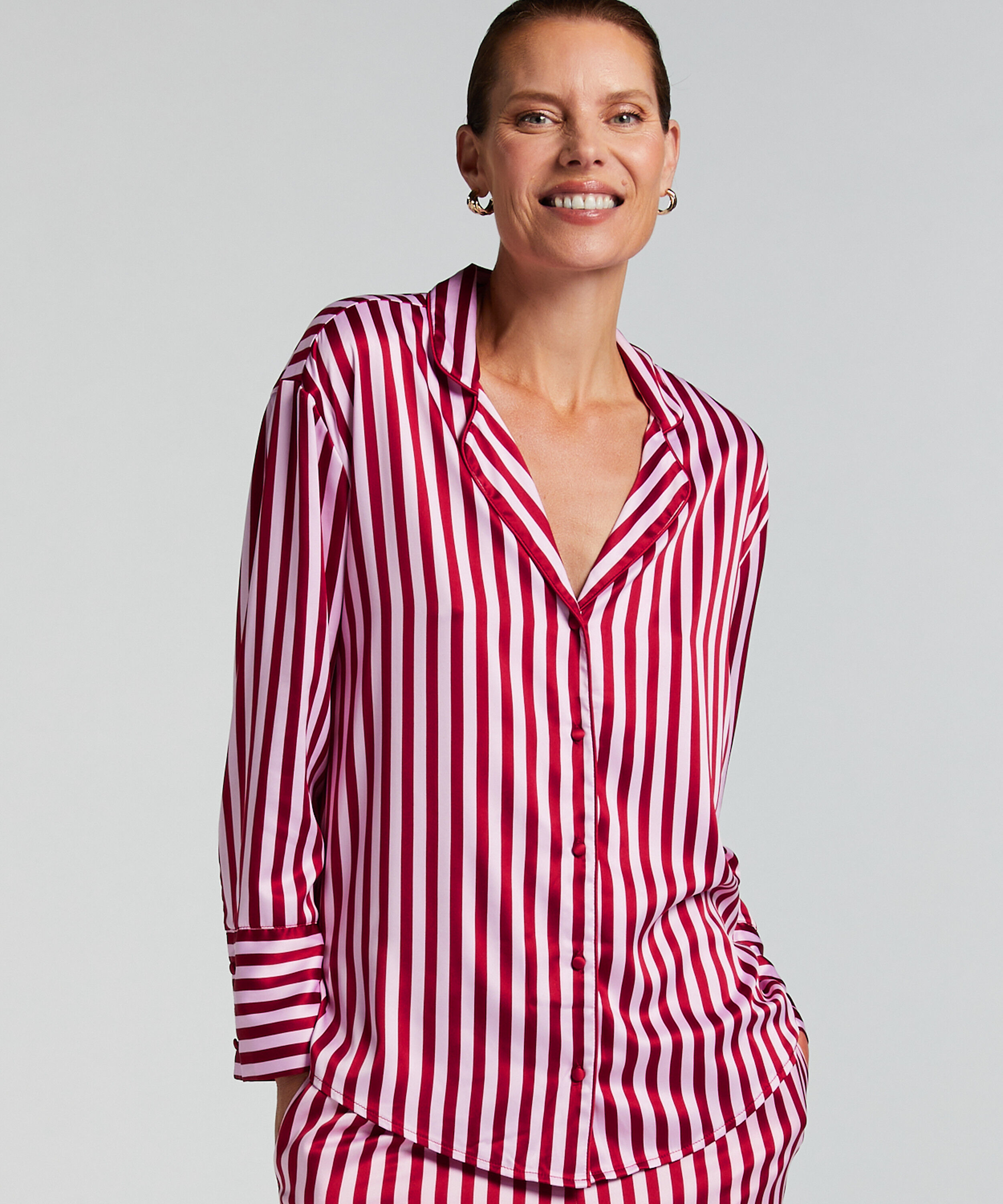 Långärmad jacka i satin, Rosa