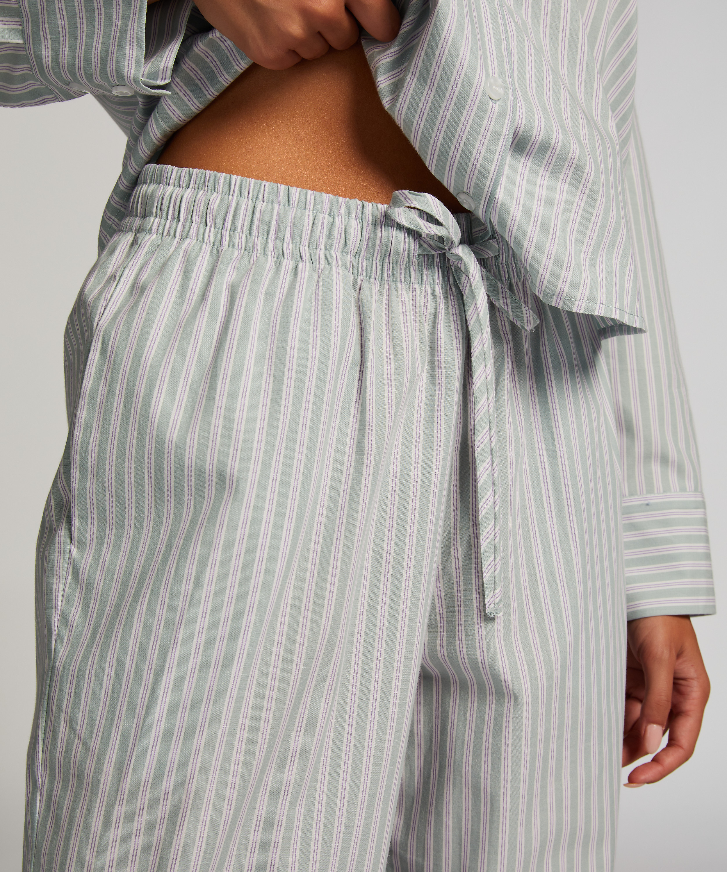 Pyjamasbyxa Stripy, grön, main