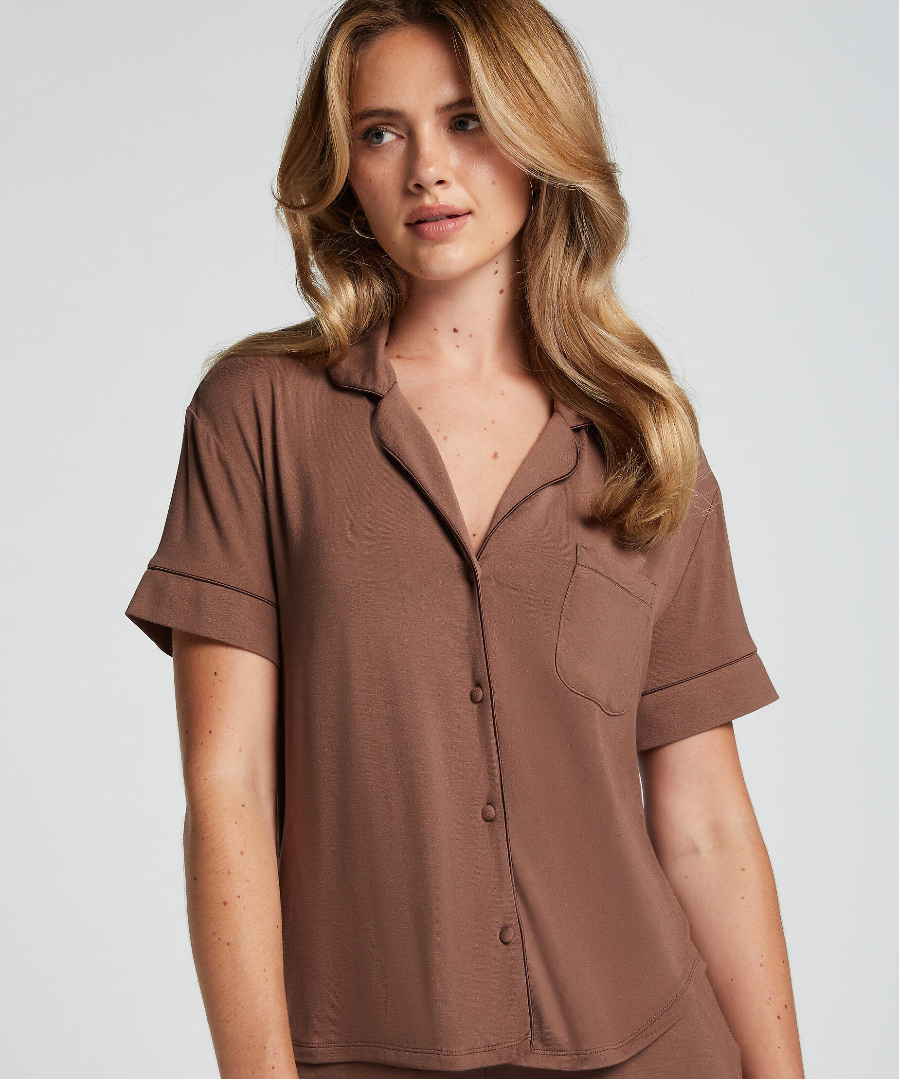 Kortärmad jerseyjacka Essential, Brun