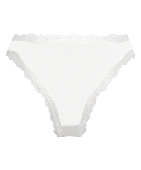 Astra brazilian-trosa, Vit